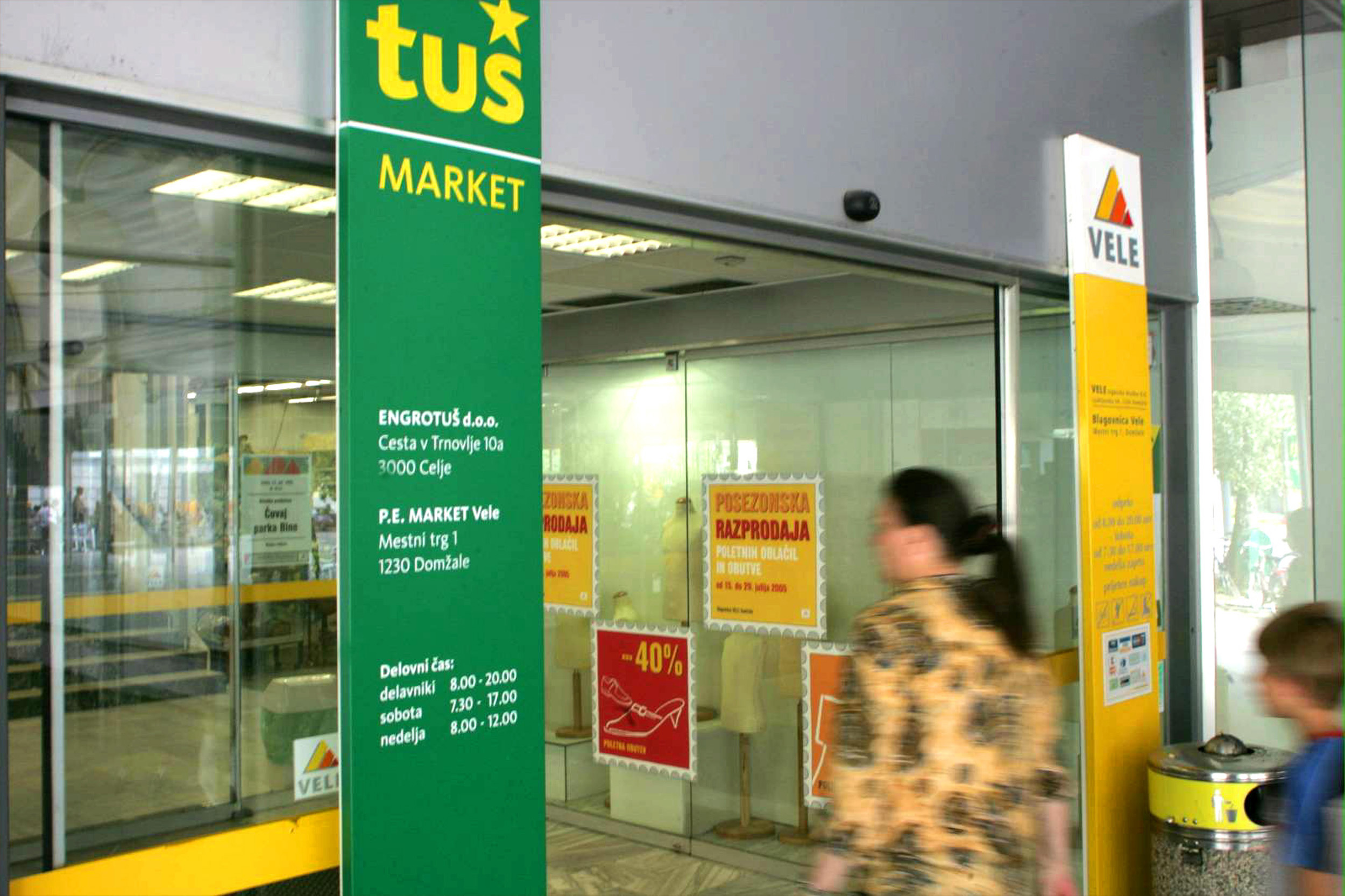 Tuš, Vele, trgovina, popis cen