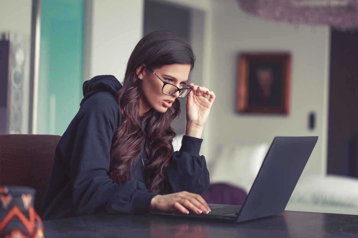 služba, ženska, računalnik