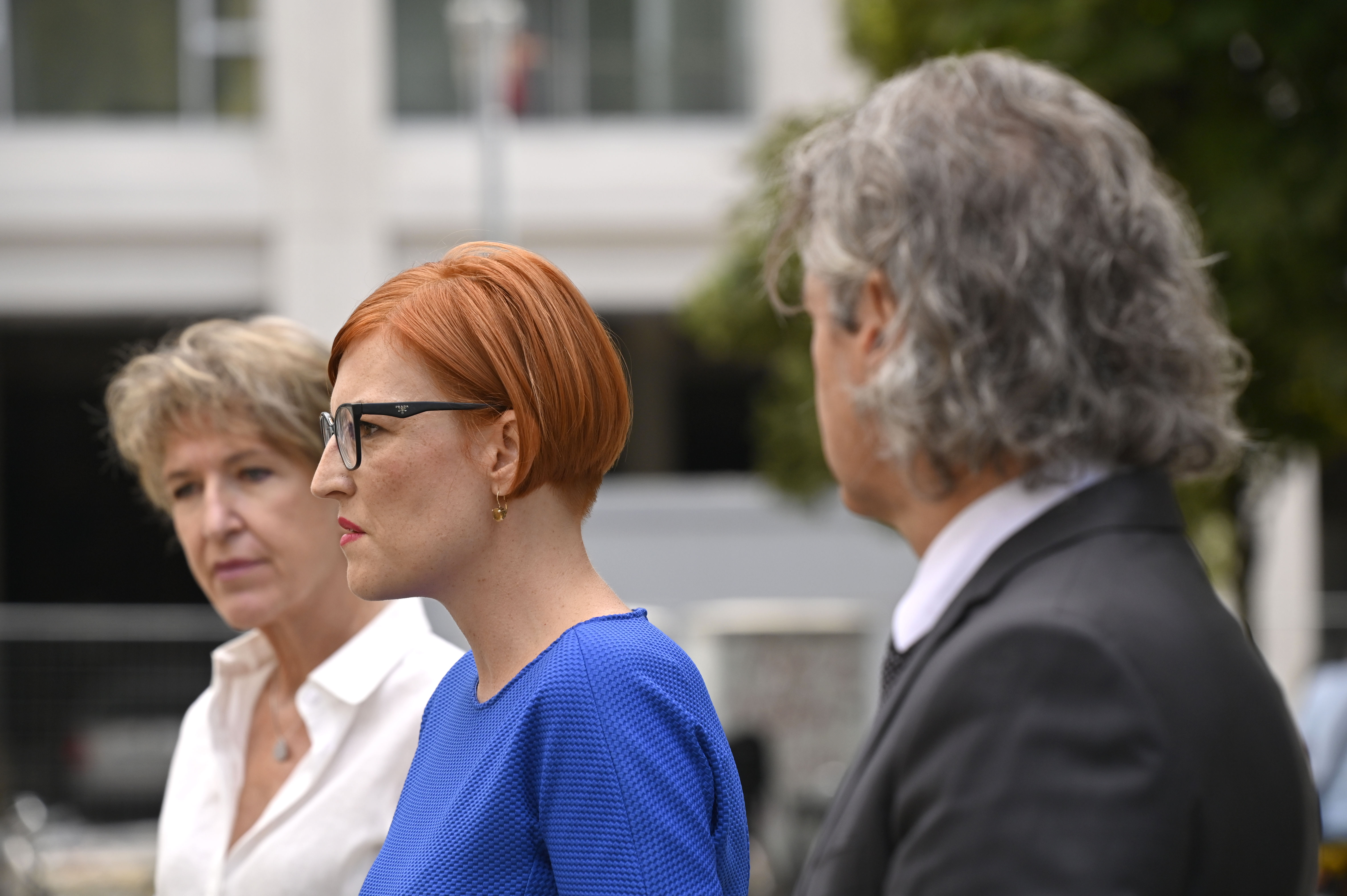 asta vrečko robert golob