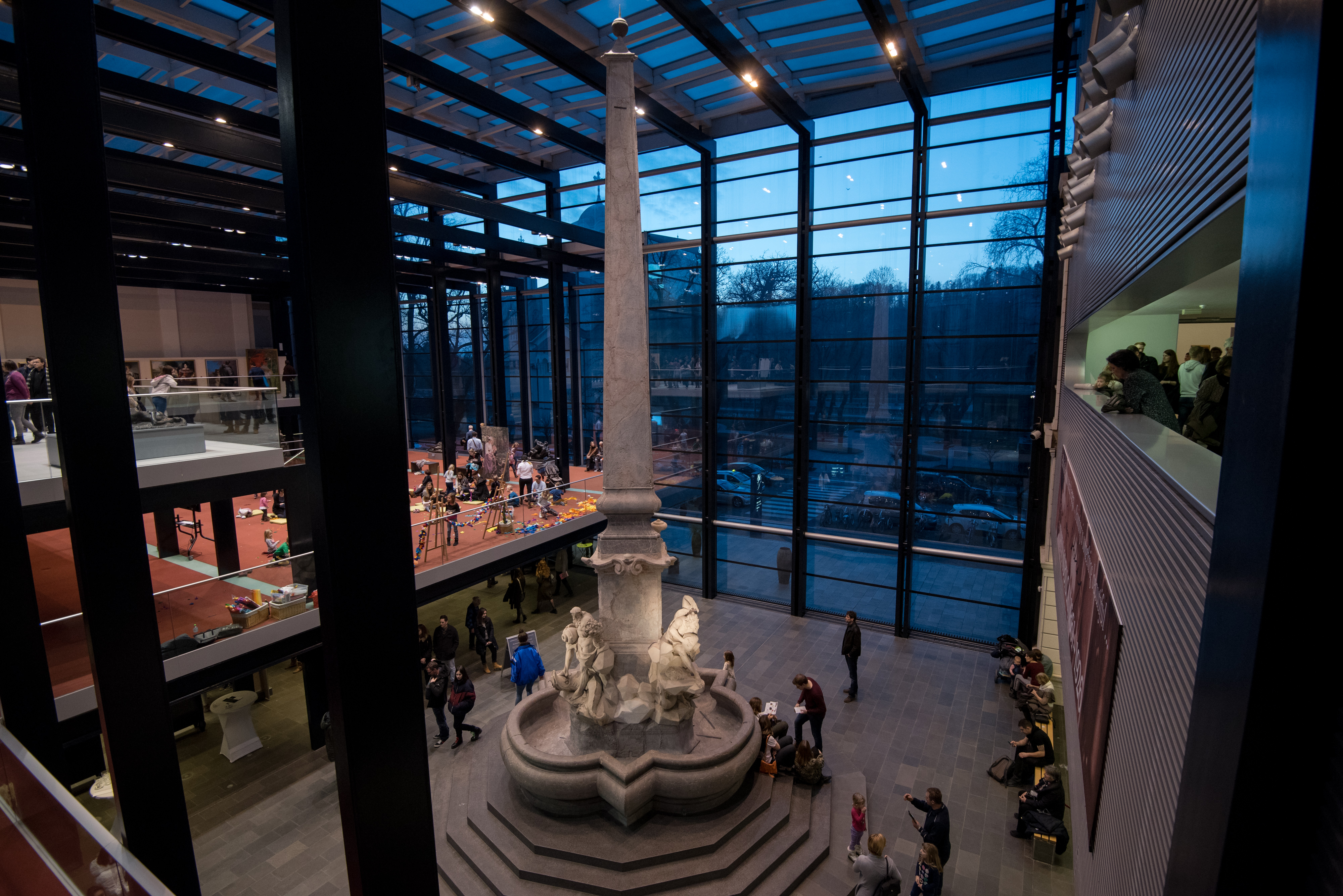 Milos Vujinovic/BOBO