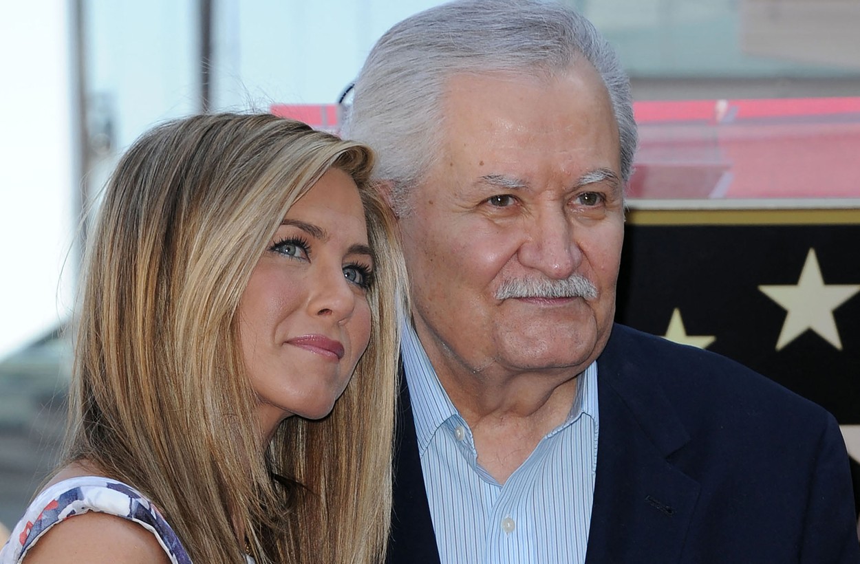 Jennifer Aniston, John Aniston