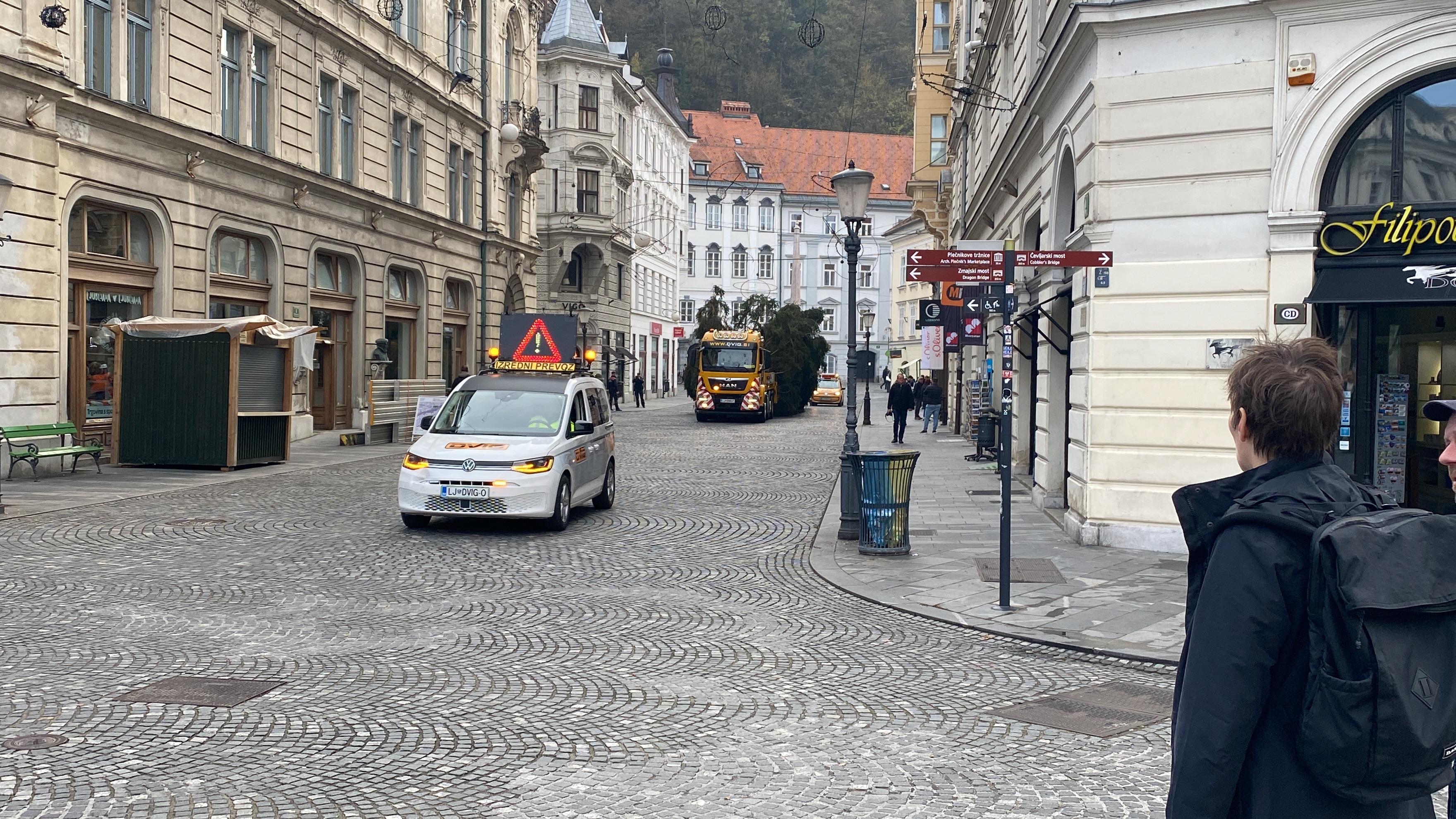 Božična smreka na Prešernovem trgu