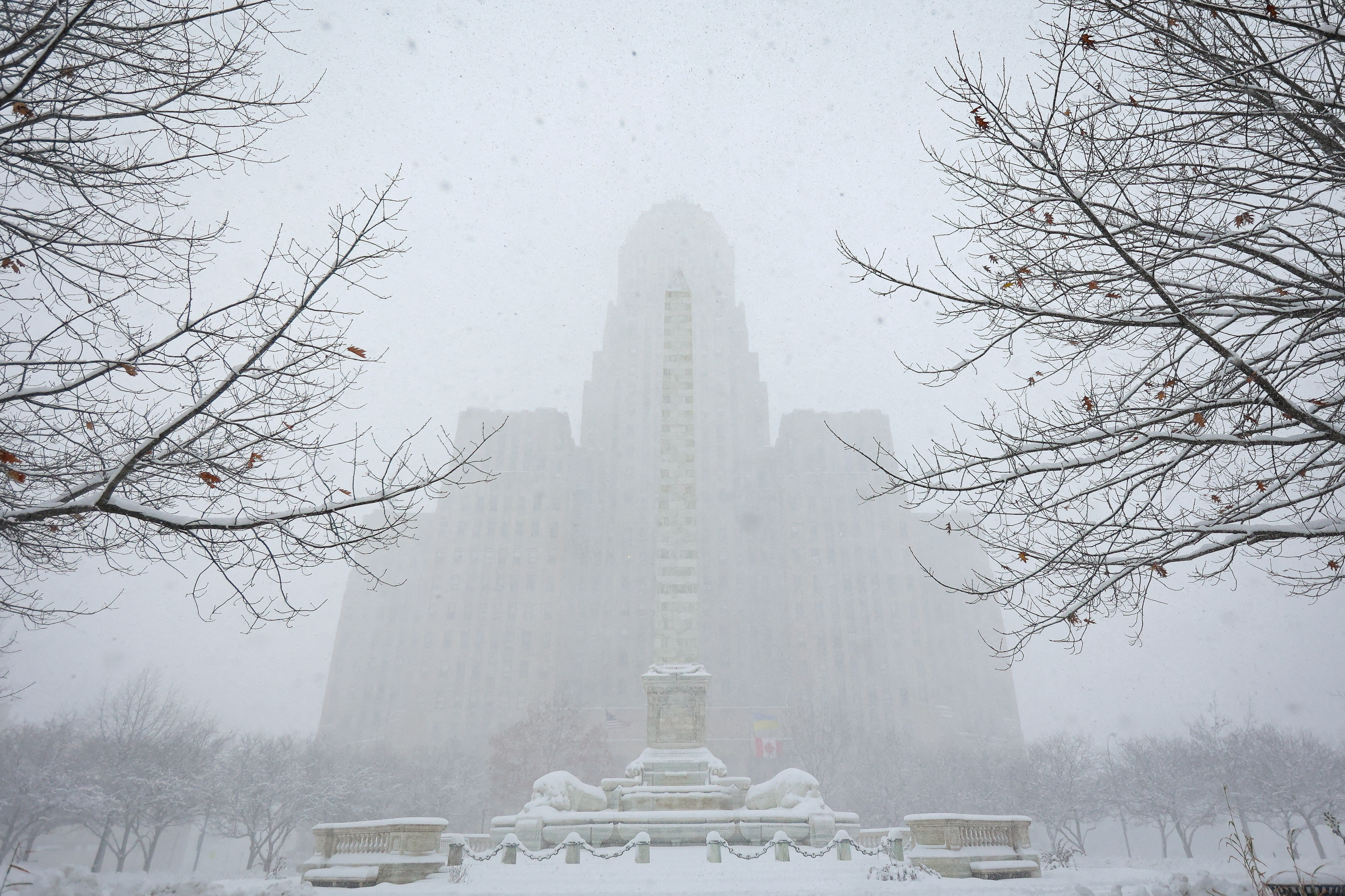 Residents brace for snowstorm in Buffalo, New York