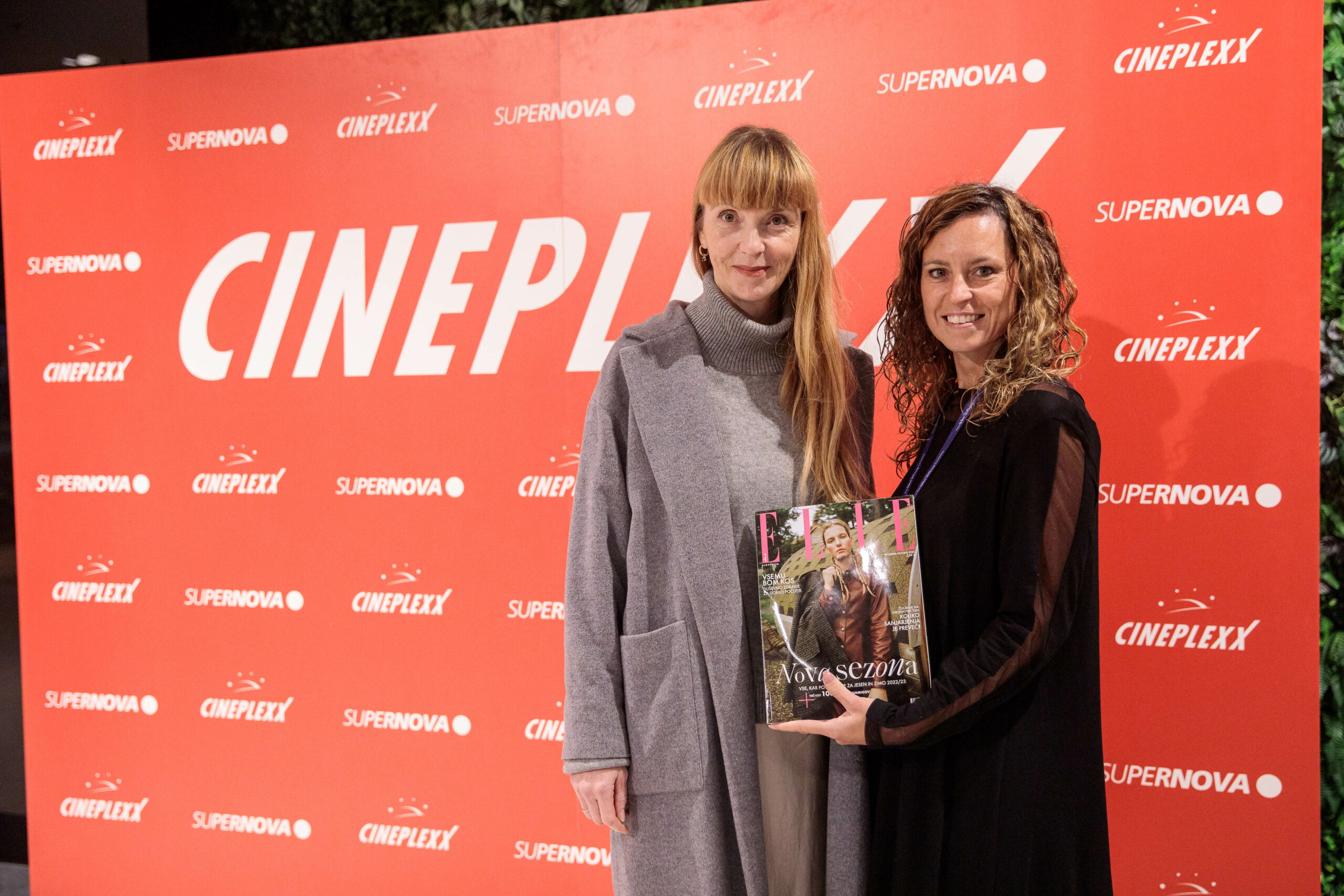 1669304212-PETRA-WINDSCHNURER-in-VIKTORIJA-MARTINOVIC_Na-premieri-filma-ONA-VE-v-Cineplexx-Ljubljana-scaled.jpg