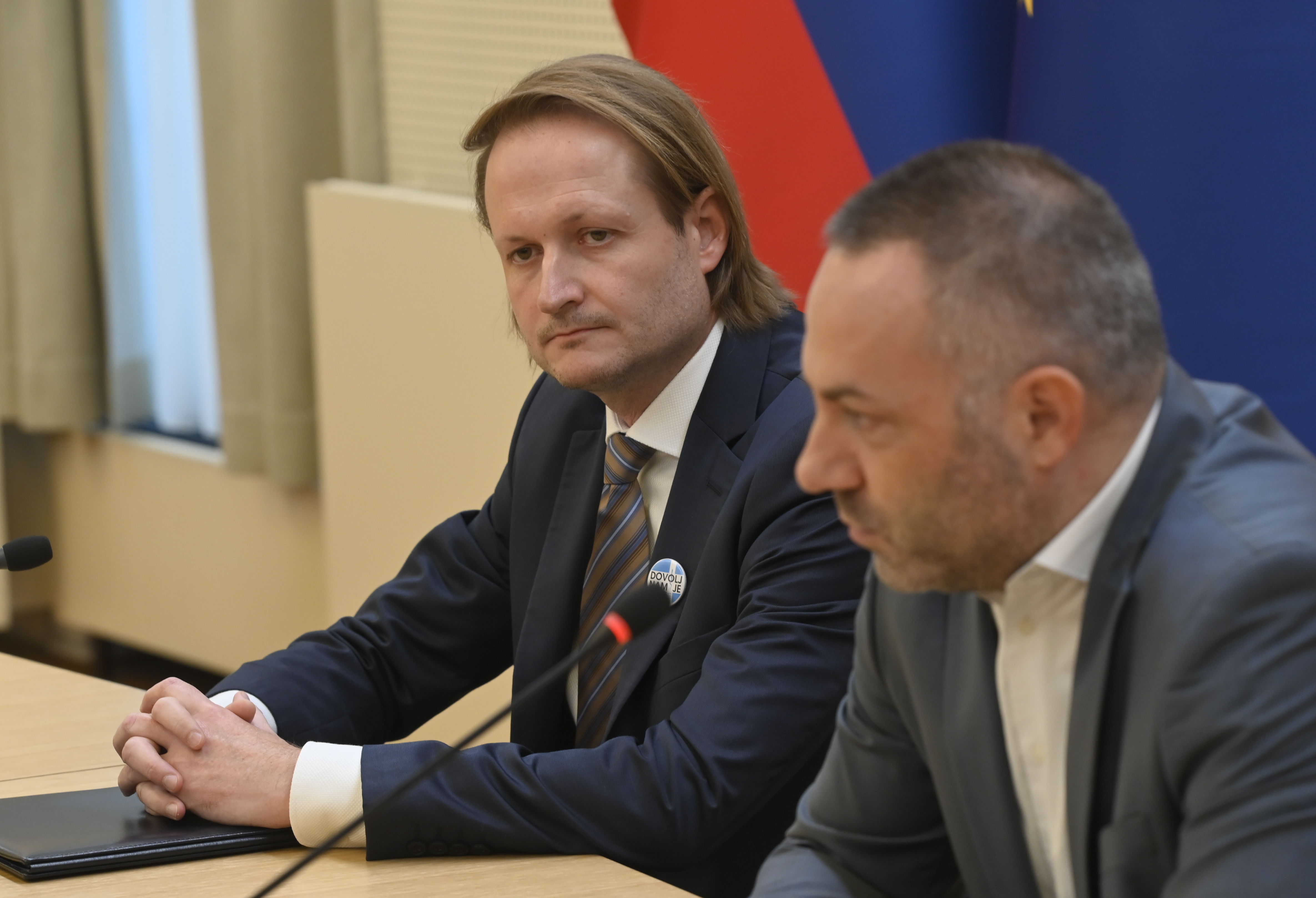 Podpis stavkovnega sporazuma med vlado in zdravniškim sindikatom Fides