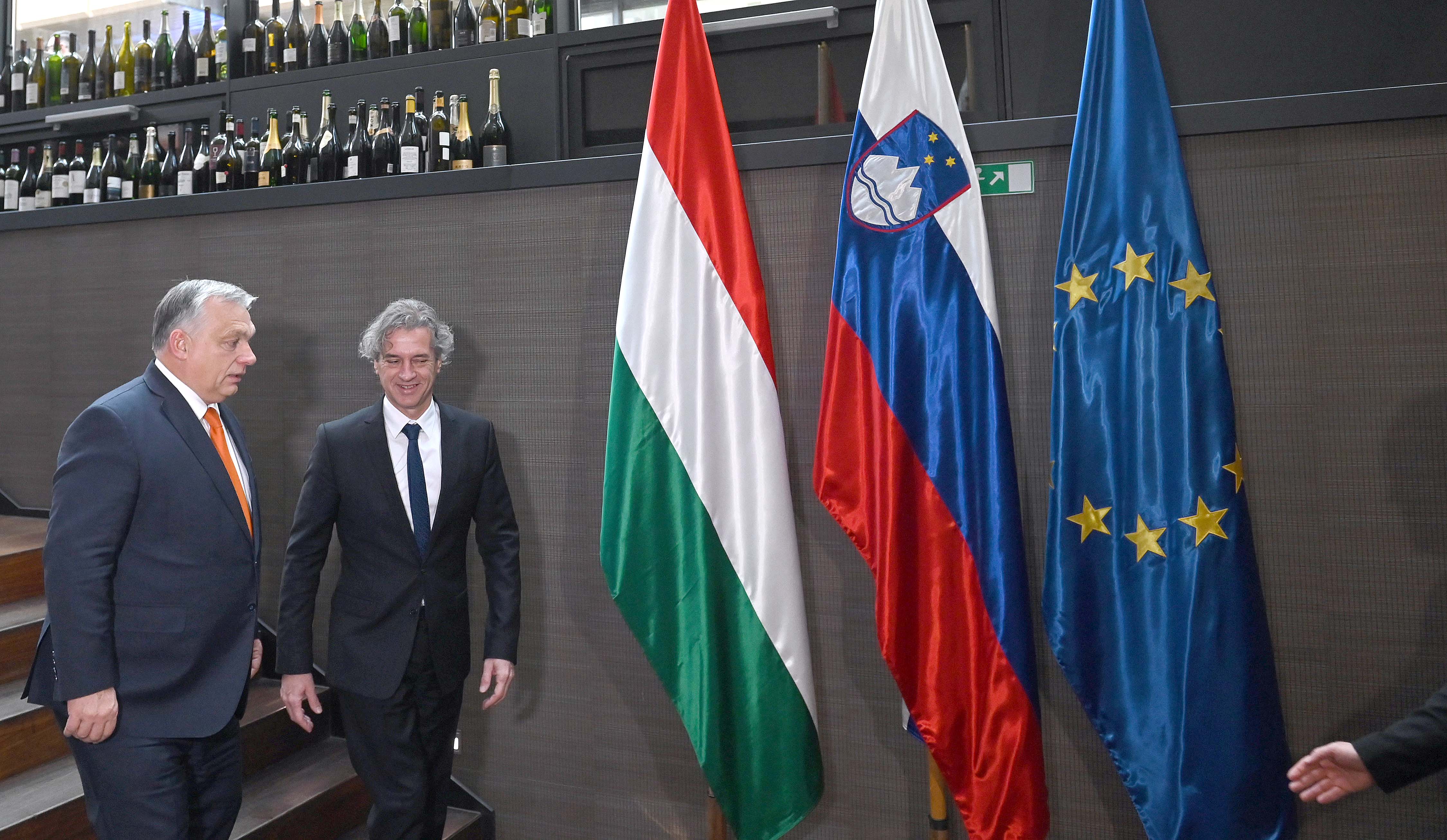 Robert Golob in Viktor Orban