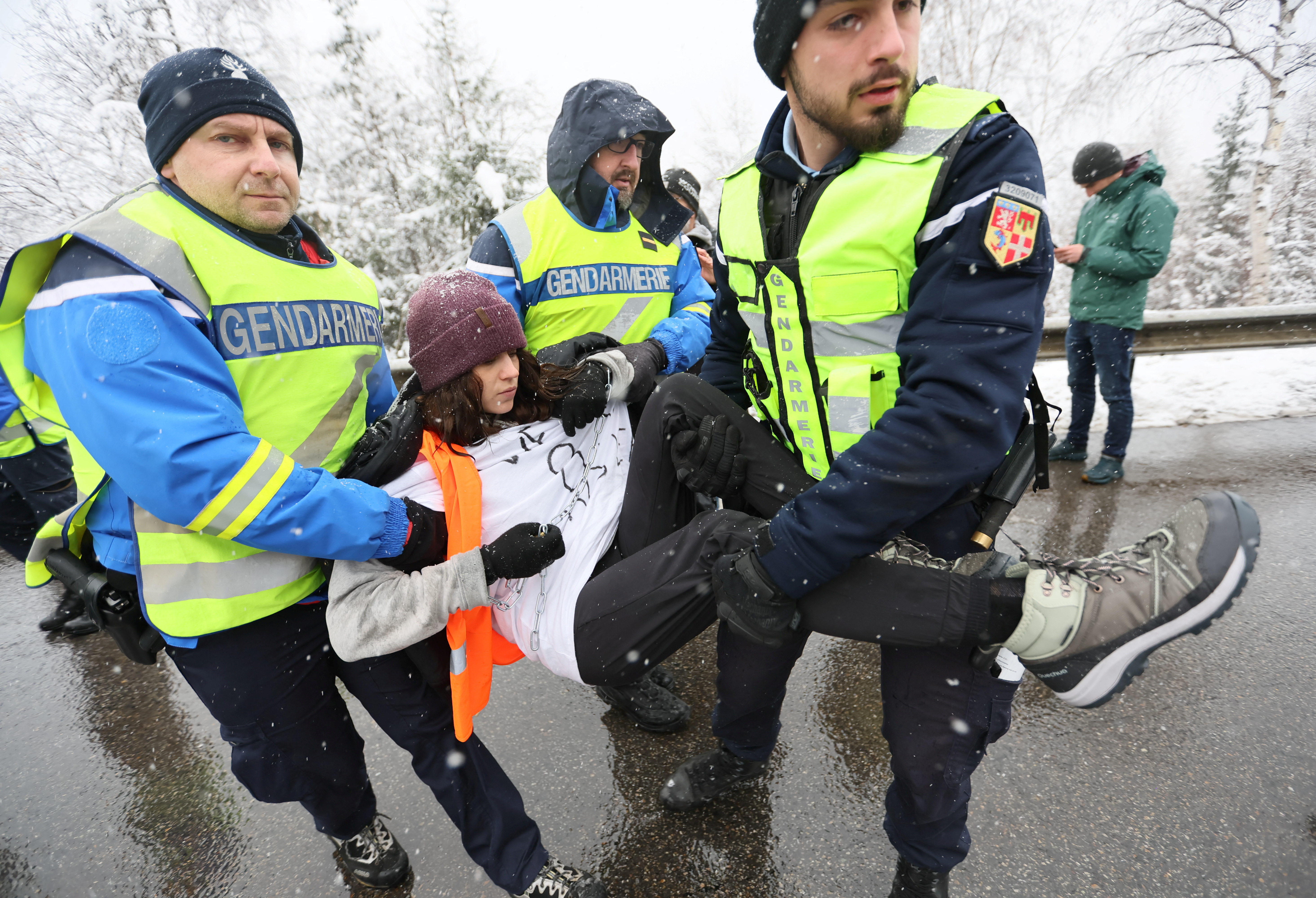 REUTERS/Denis Balibouse