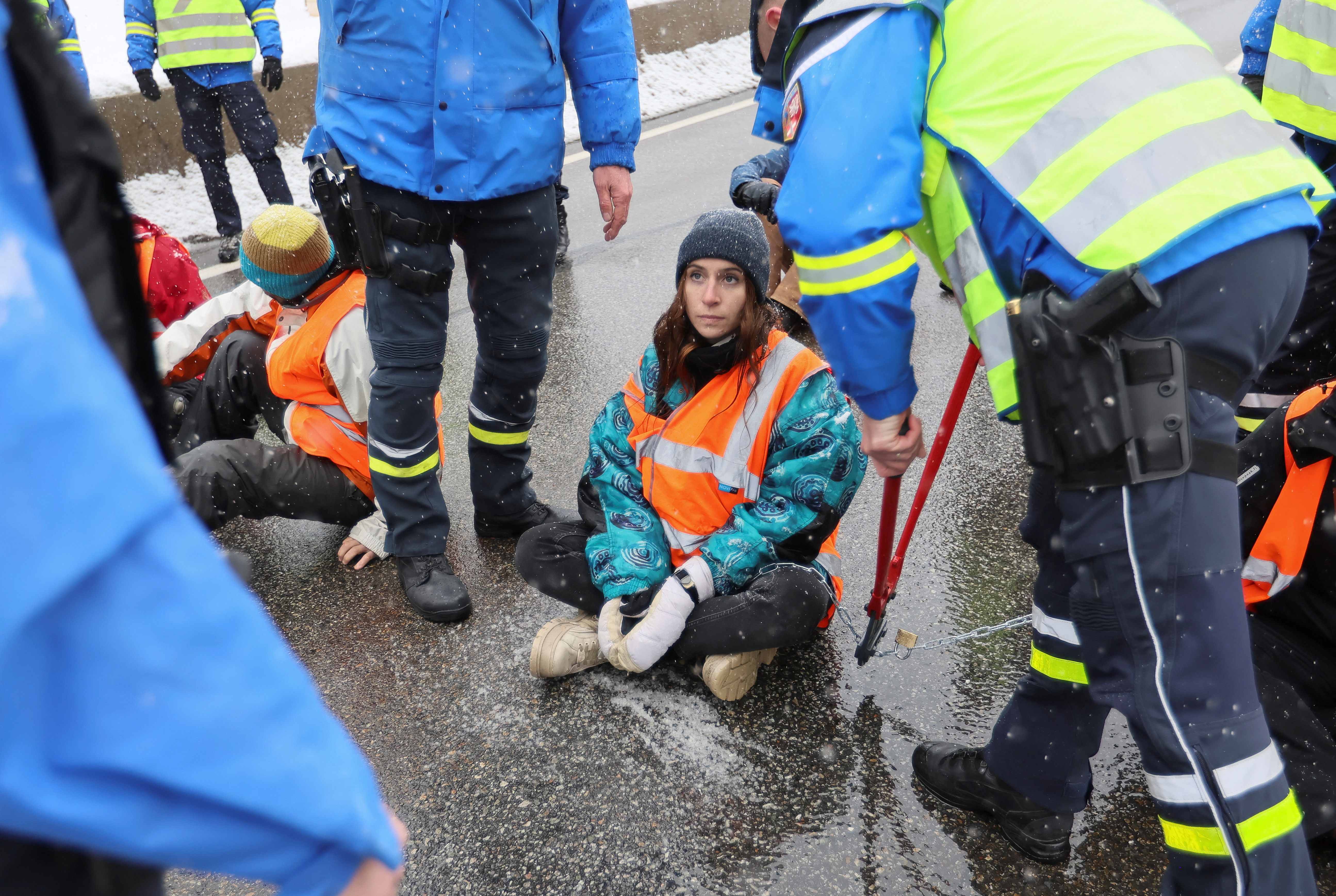 okoljski aktivisti, Derniere Renovation, mont blanc