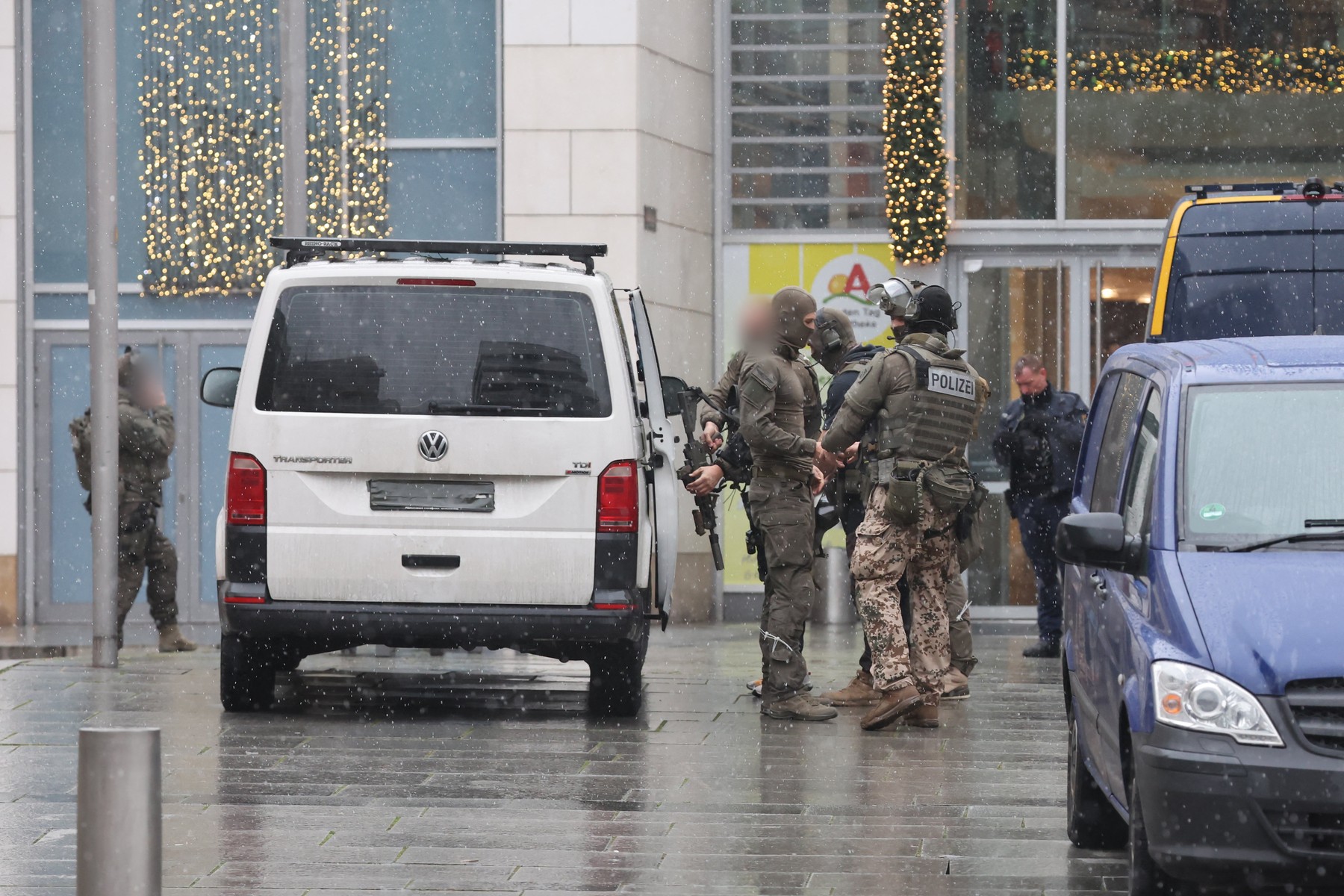 talci, Dresden, nakupovalno središče