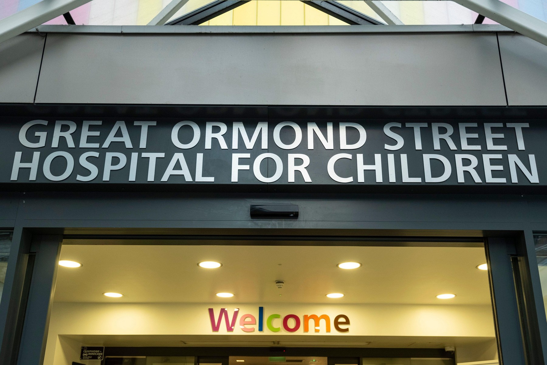 London, UK.  18 January 2022.  A general view of the exterior of Great Ormond Street Hospital.  It is reported that security guards at the world-famous childrens hospital will take industrial action for six weeks from 7pm on 18 January to 7am on 2 March,