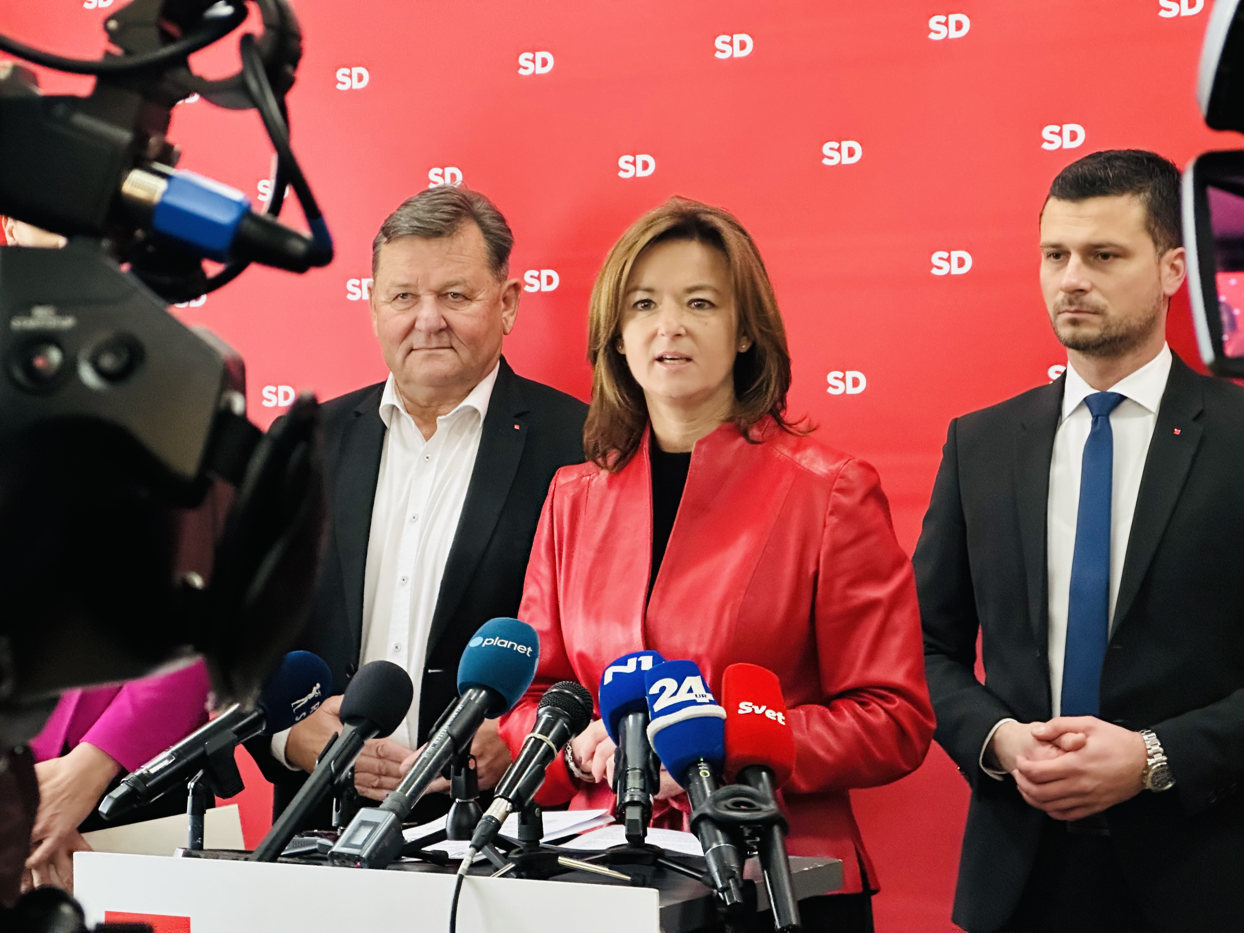 Novinarska konferenca SD