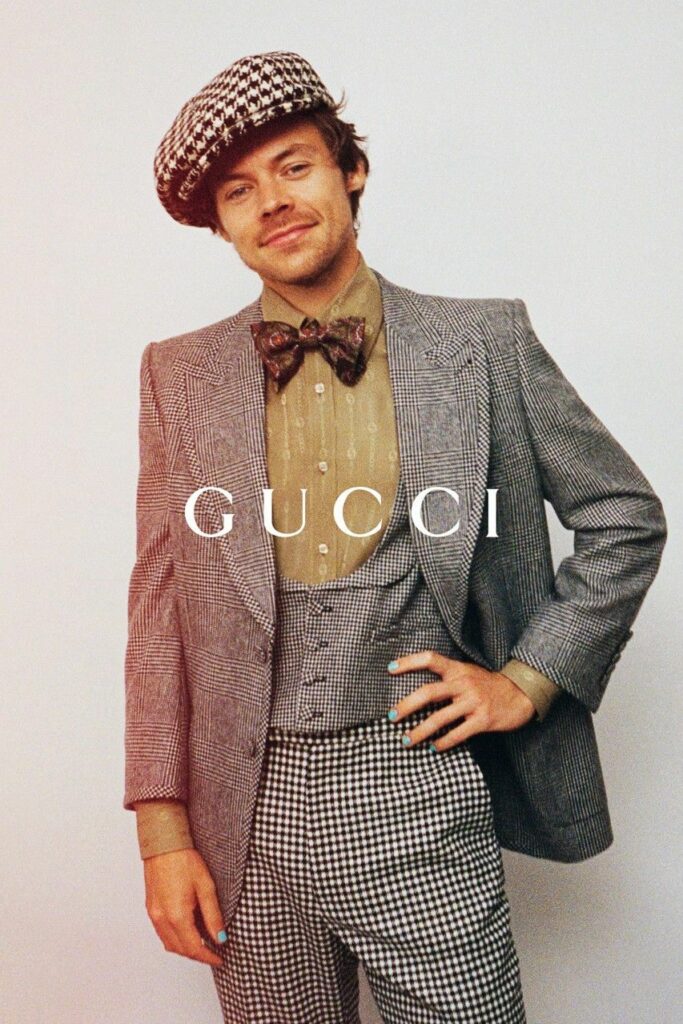 1671540608-harry-styles-x-gucci-5-683x1024.jpg