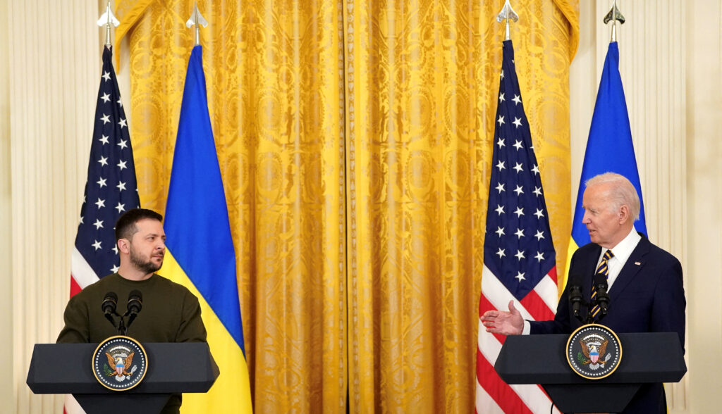 1671691452-2022-12-21T215326Z_448325223_RC2KAY96ATBF_RTRMADP_3_UKRAINE-CRISIS-USA-ZELENSKIY-1024x588.jpg