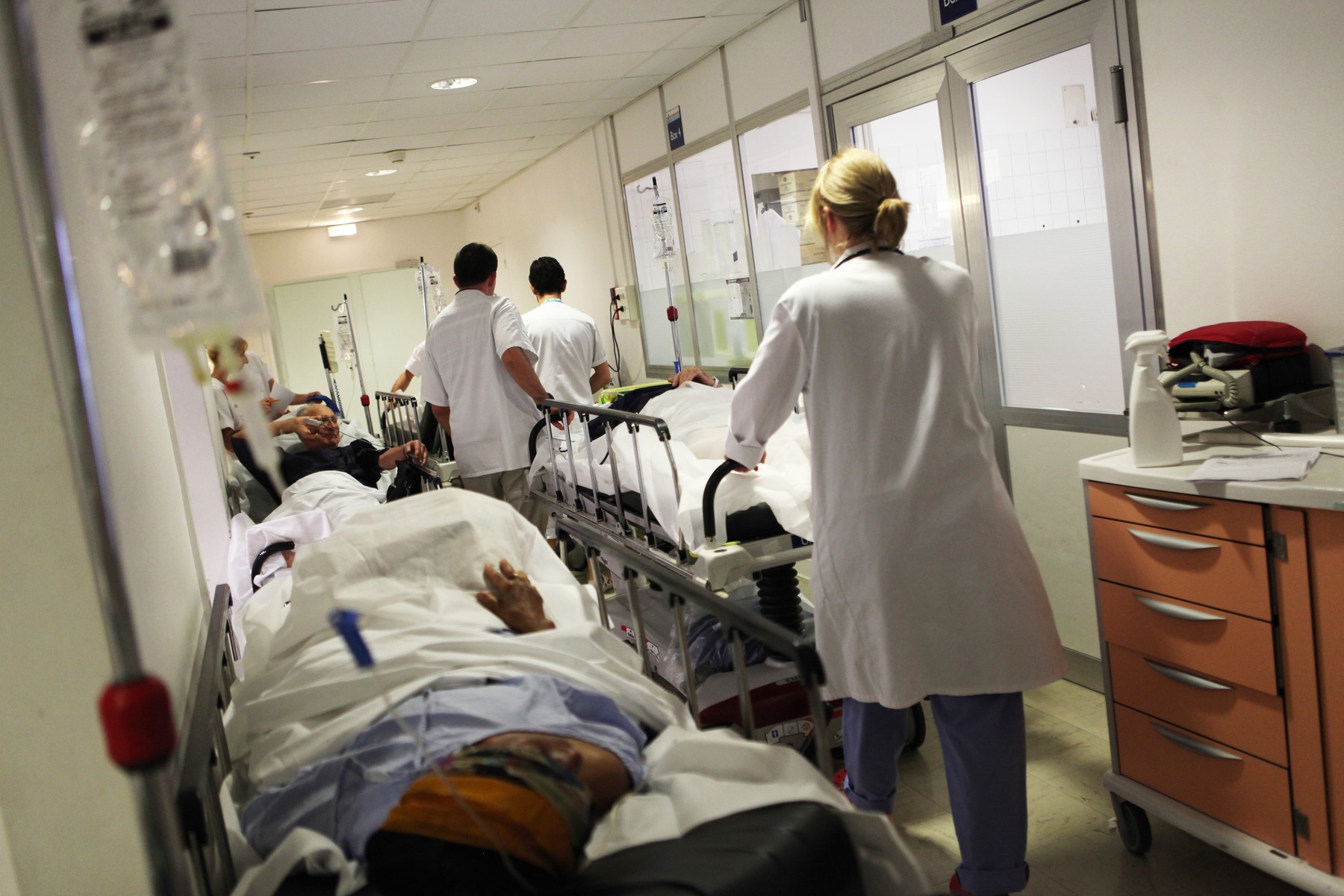 EMERGENCY CASE, HOSPITAL