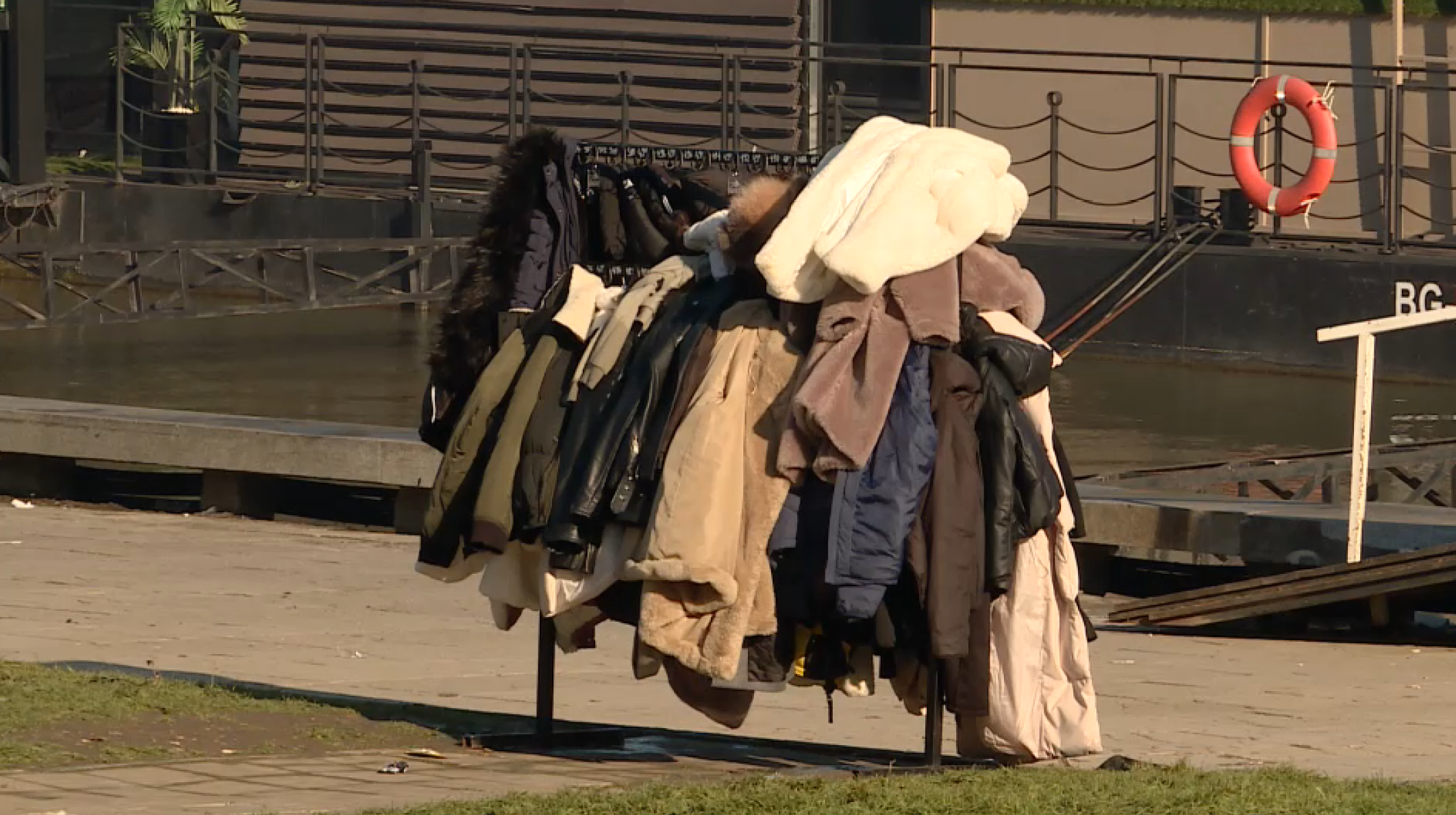 splav v beogradu potonil