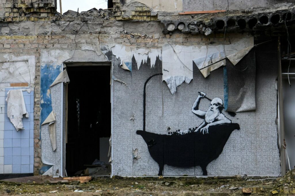 1672728819-Banksy-3-1024x680.jpg