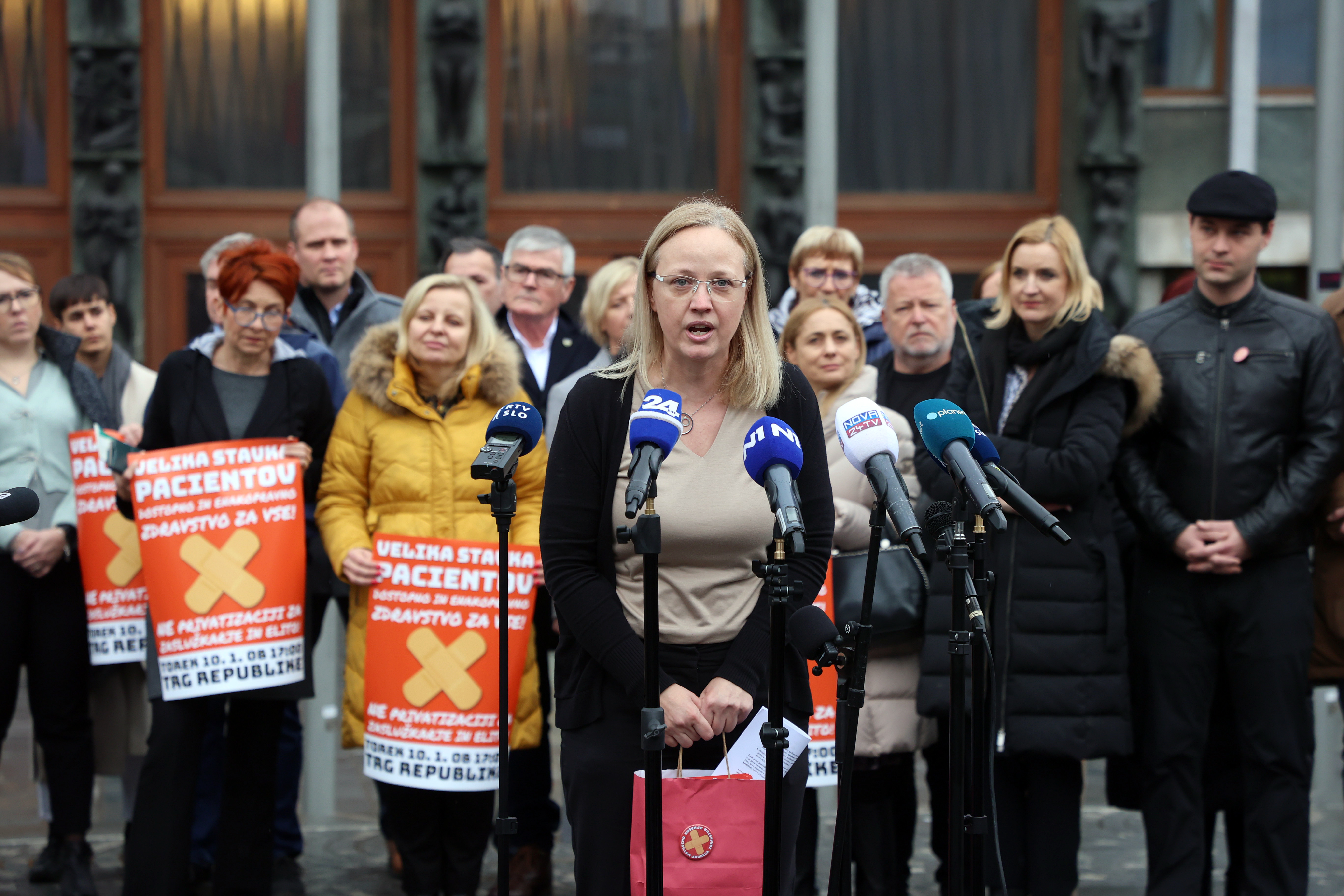 Novinarska konferenca Civilne iniciative Glas Ljudstva