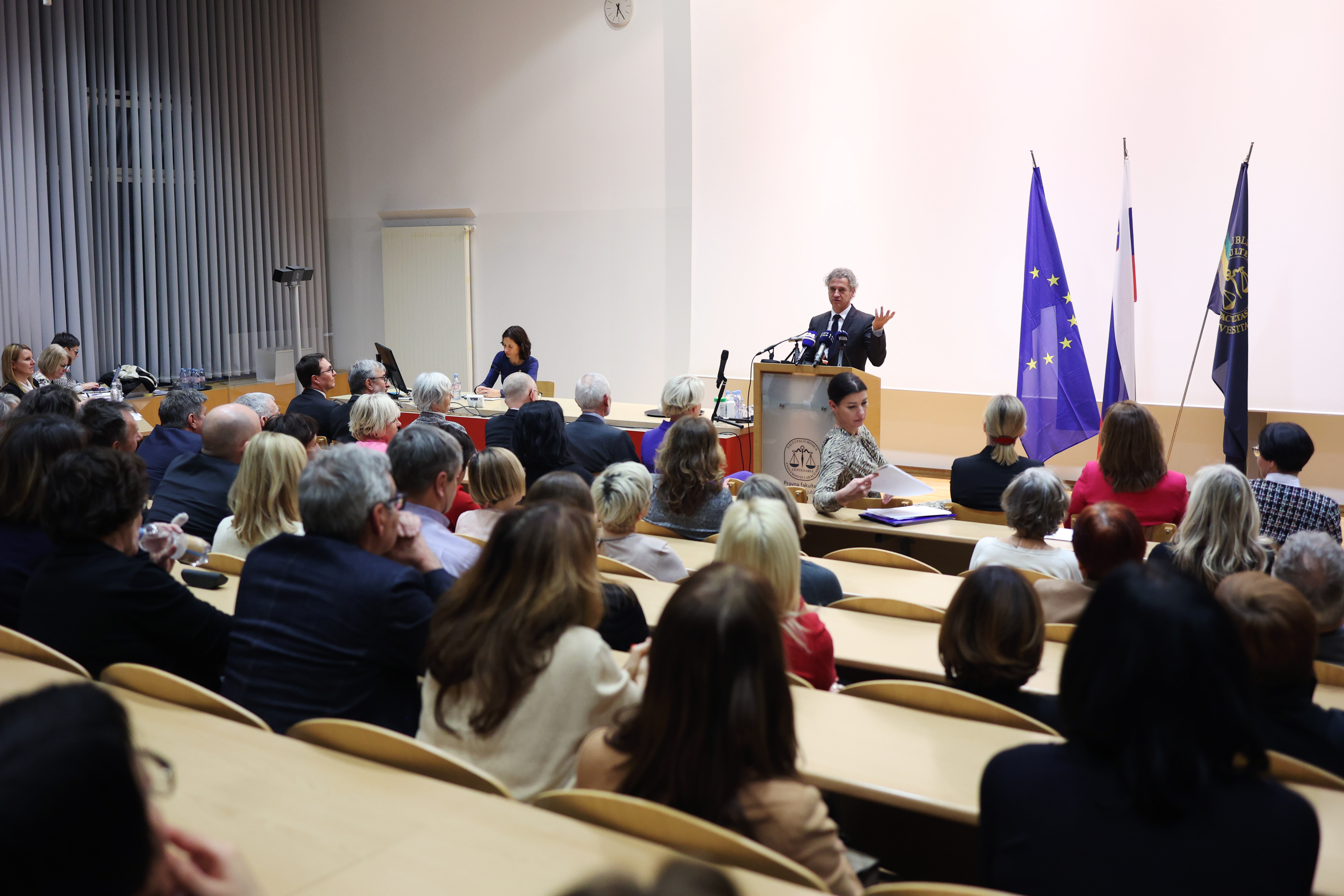 Izredni občni zbor Slovenskega sodniškega društva