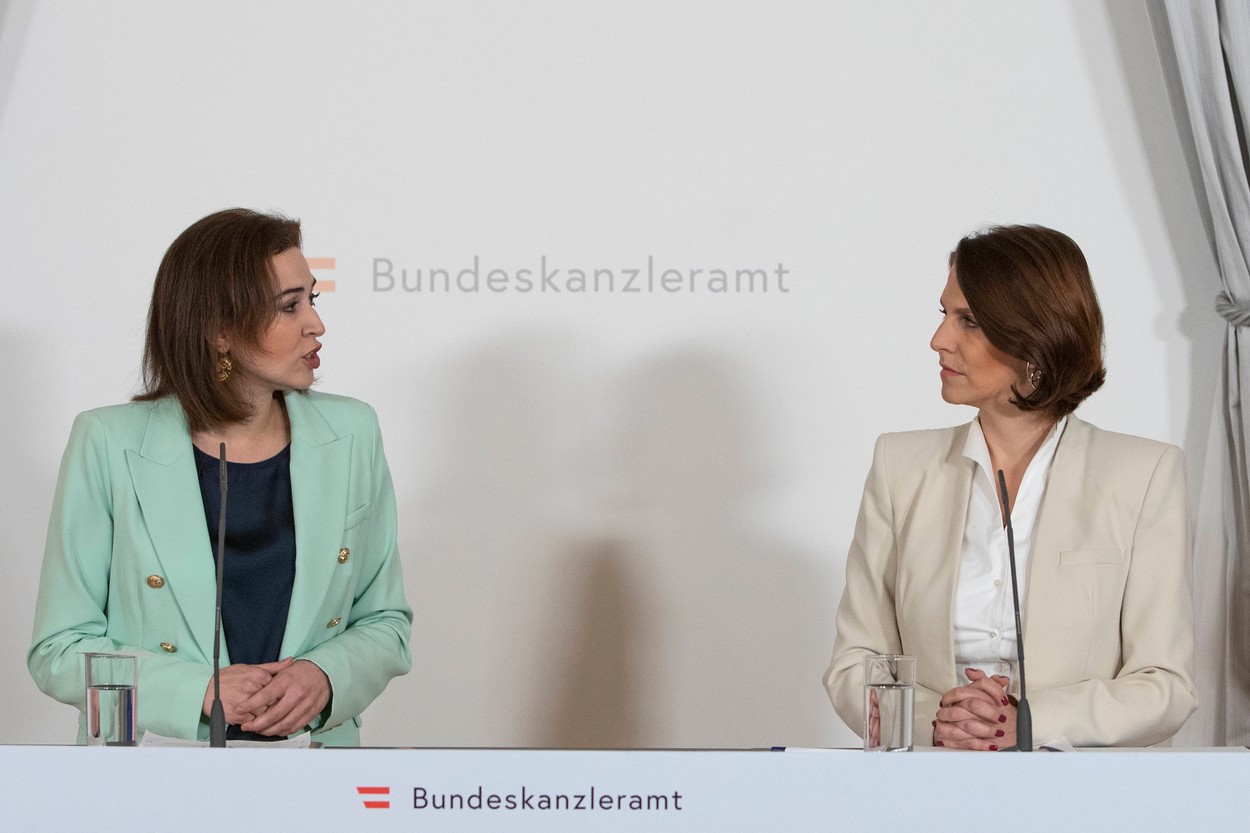 AUSTRIA - POLITIC - GOVERNMENT - CORRUPTION AUSTRIA; VIENNA; 20230112; L.-R.: Justice Minister Alma Zadic and Constituti