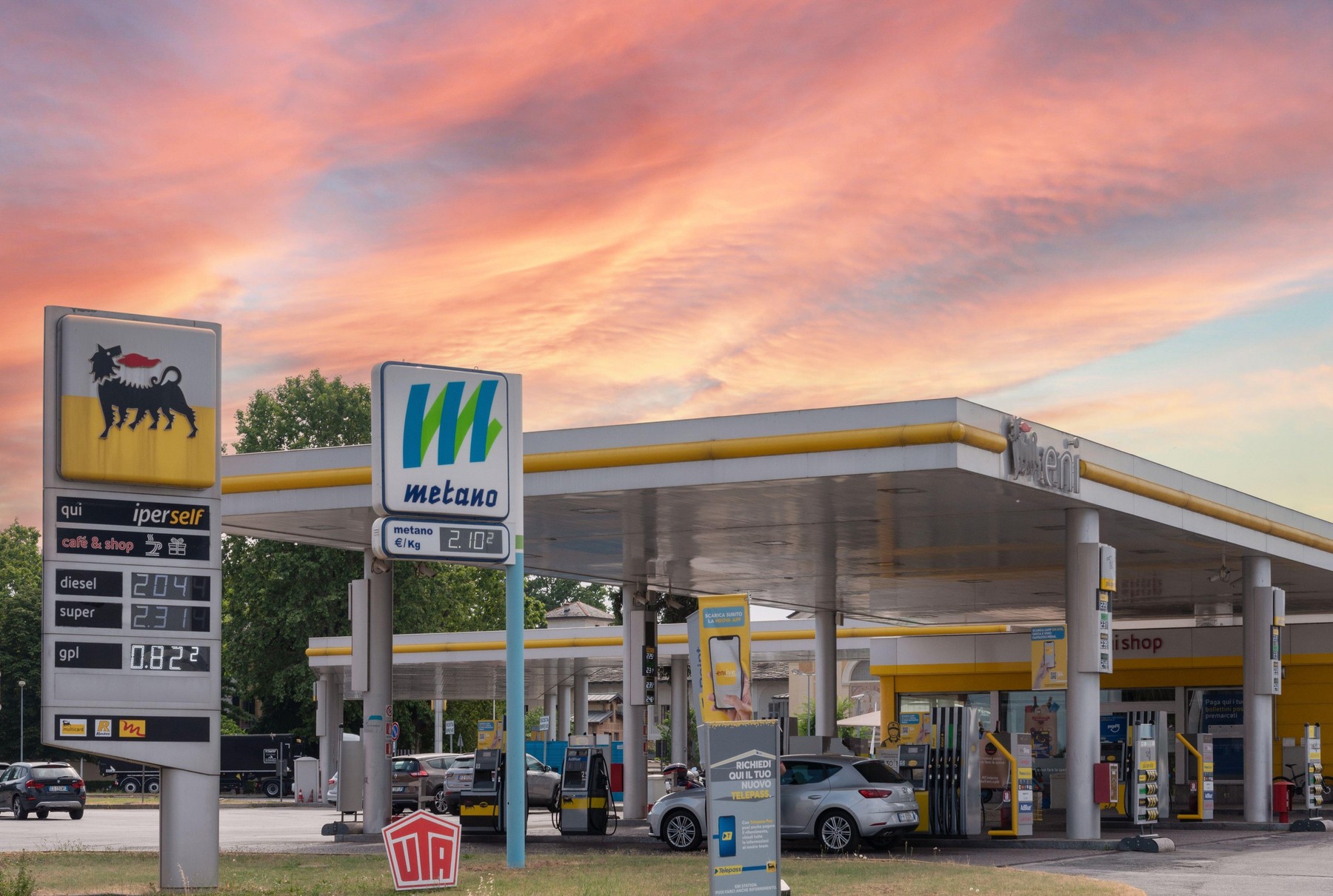 Italija, bencinski servis