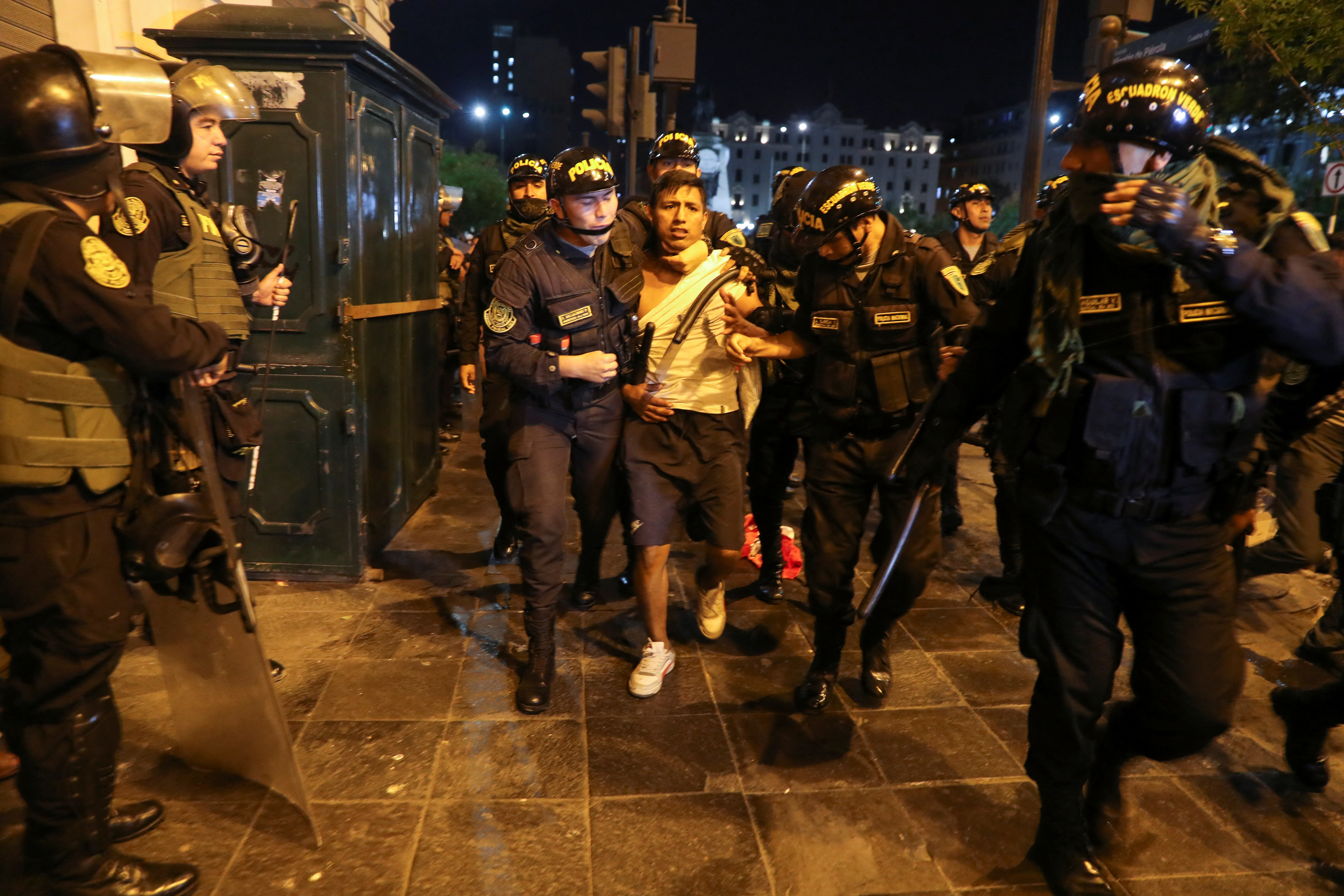 REUTERS/Alessandro Cinque