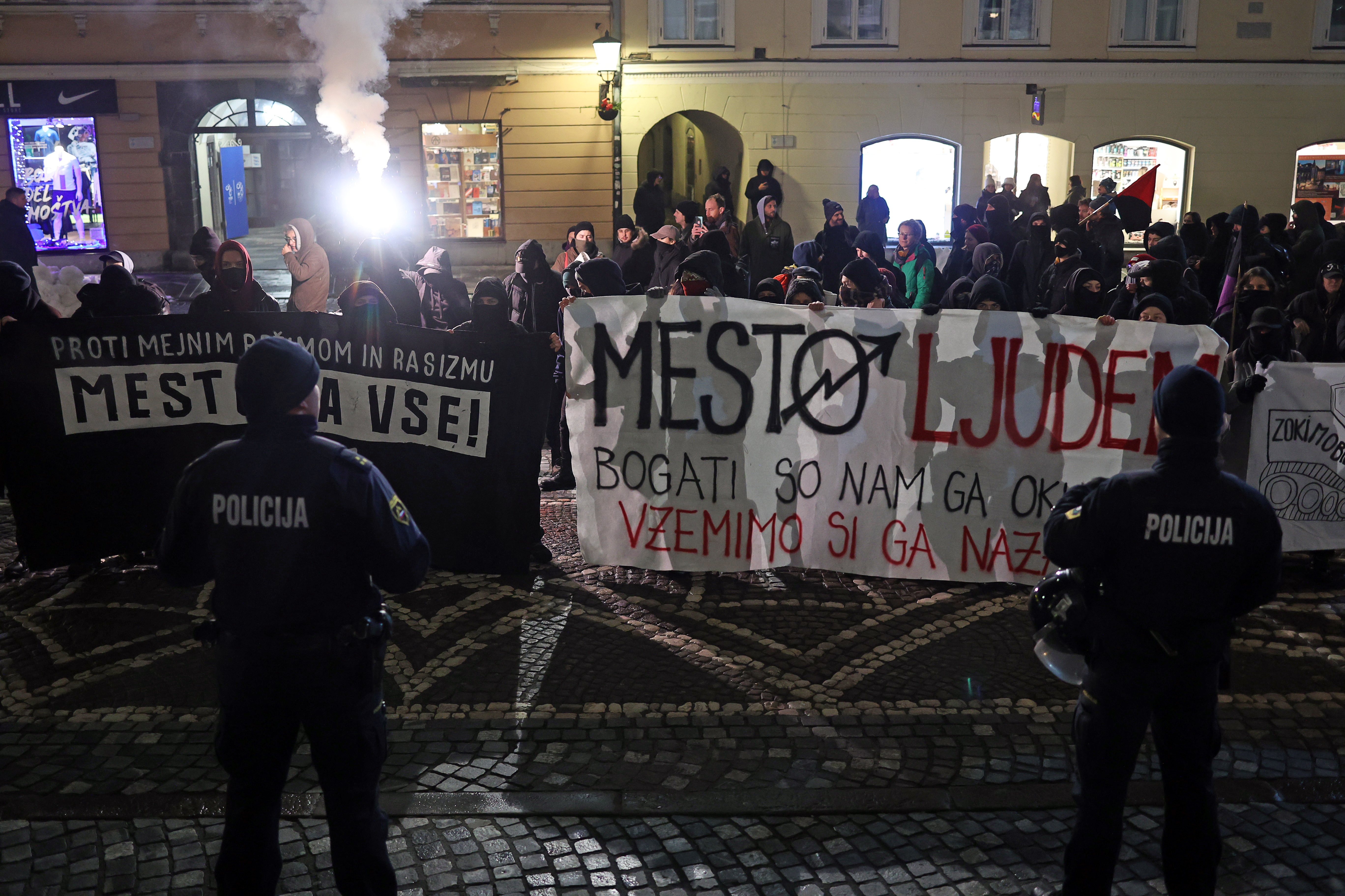 protest, Ljubljana, gentrifikacija, tovarna Rog