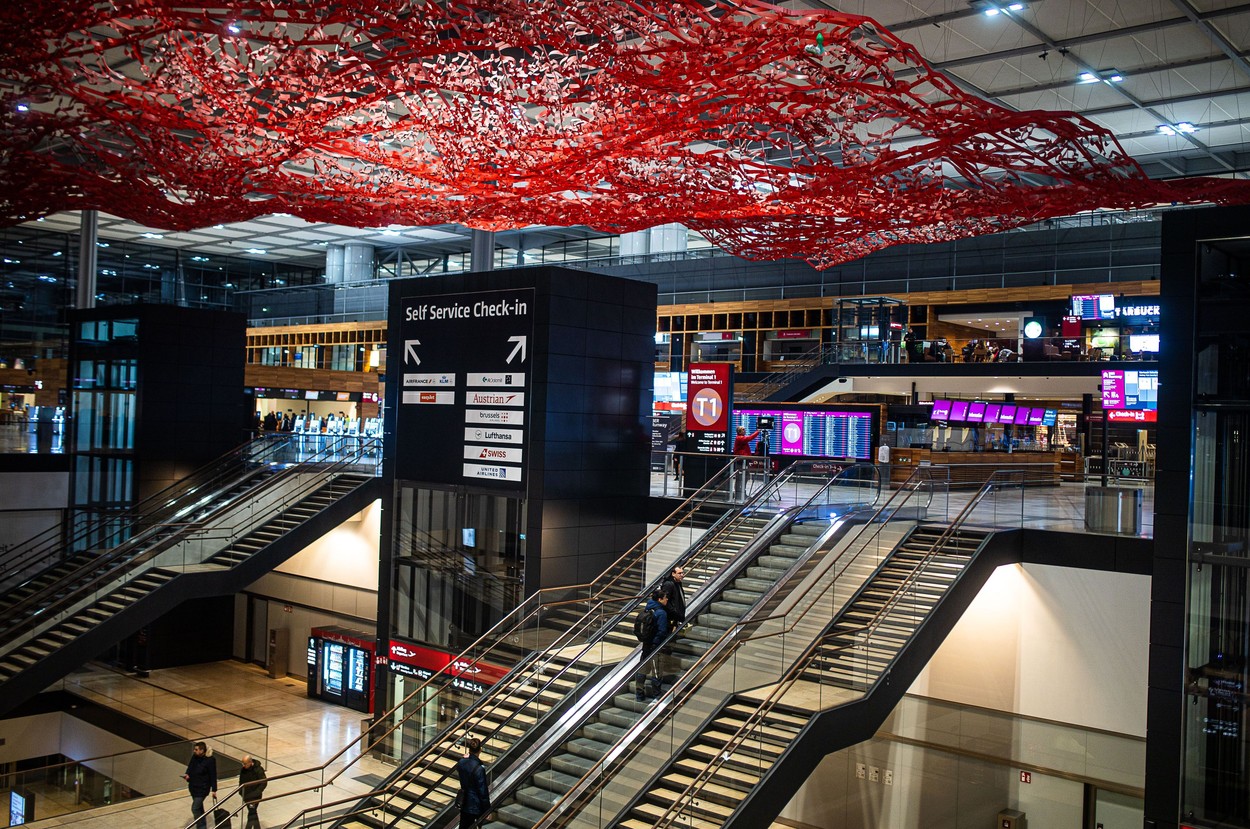 stavka zaposlenih berlin letališče