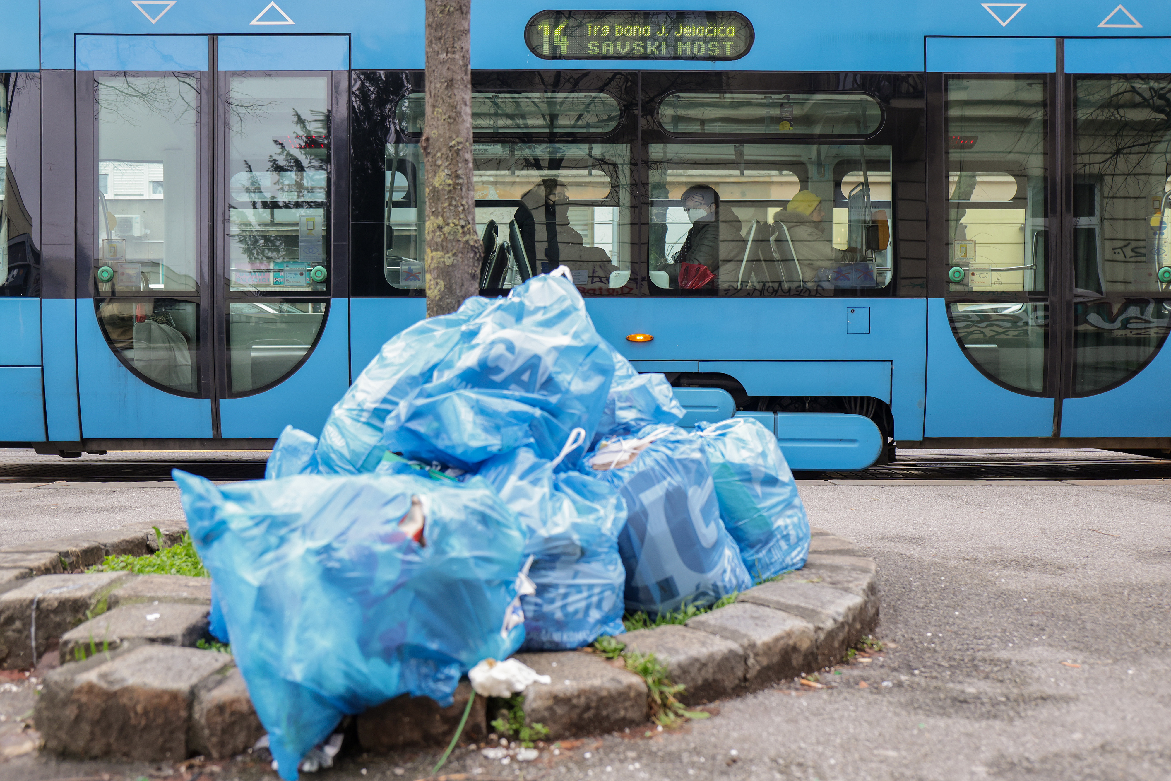 smeti, Zagreb, Hrvaška