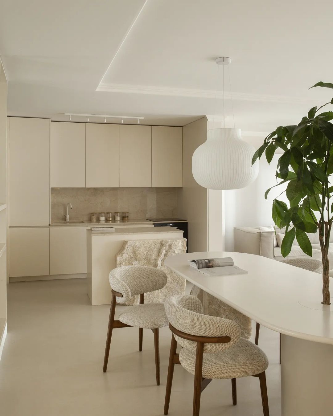 Instagram Nataša Bekvalac: bekvalceva
