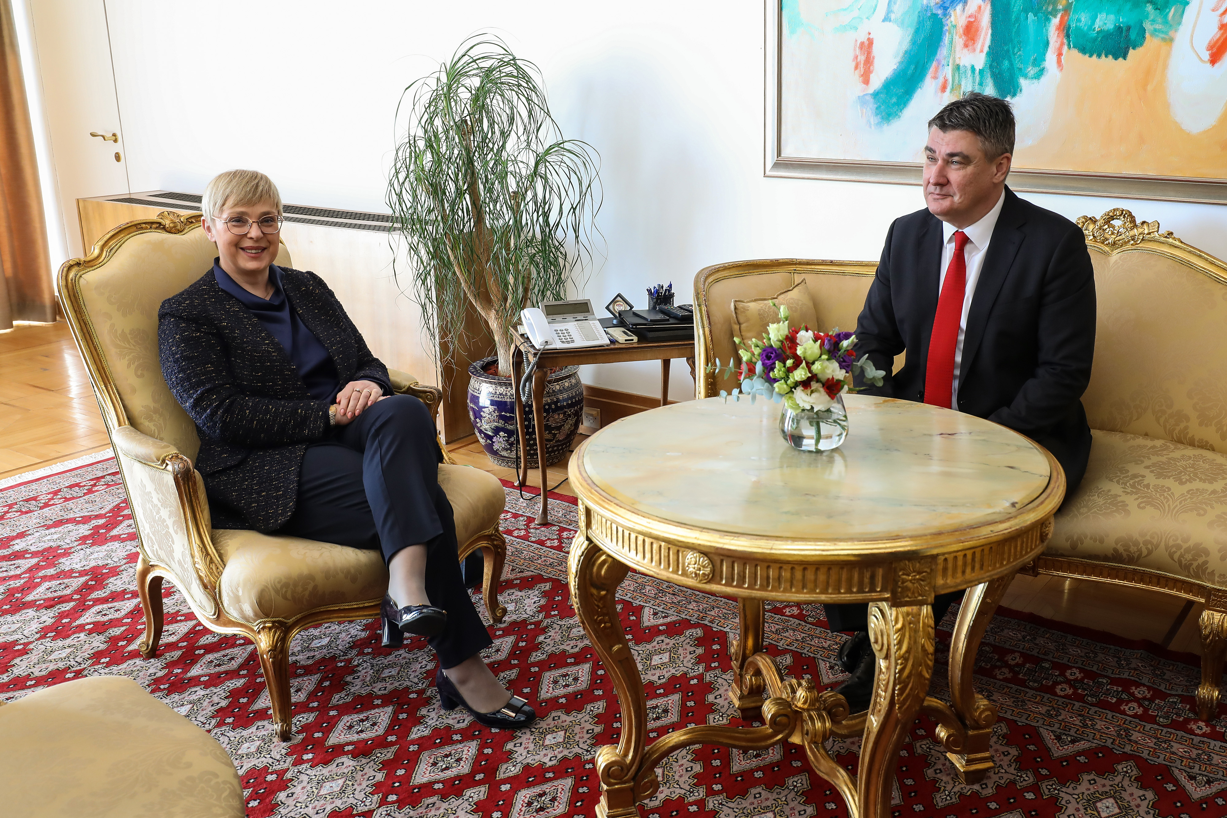 Nataša Pirc Musar, Zoran Milanović