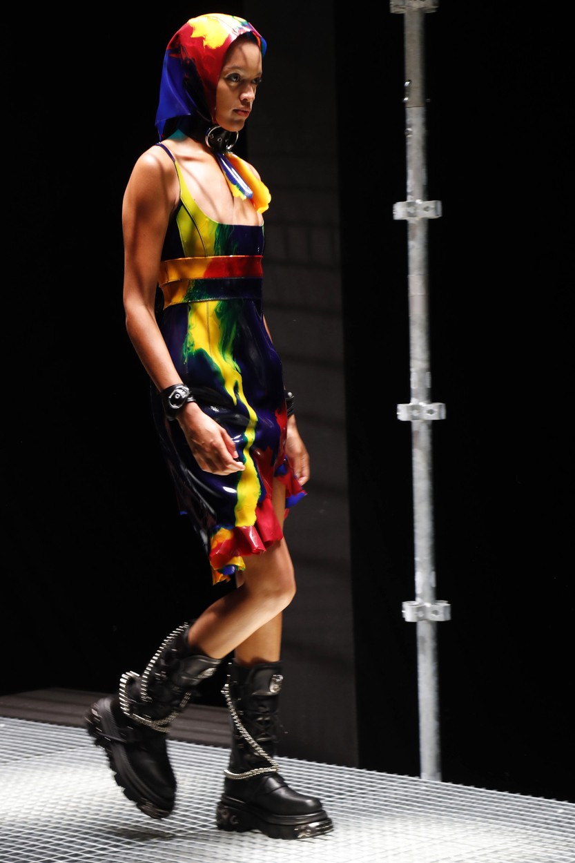 Kreacija oblikovalca Paca Rabanna.