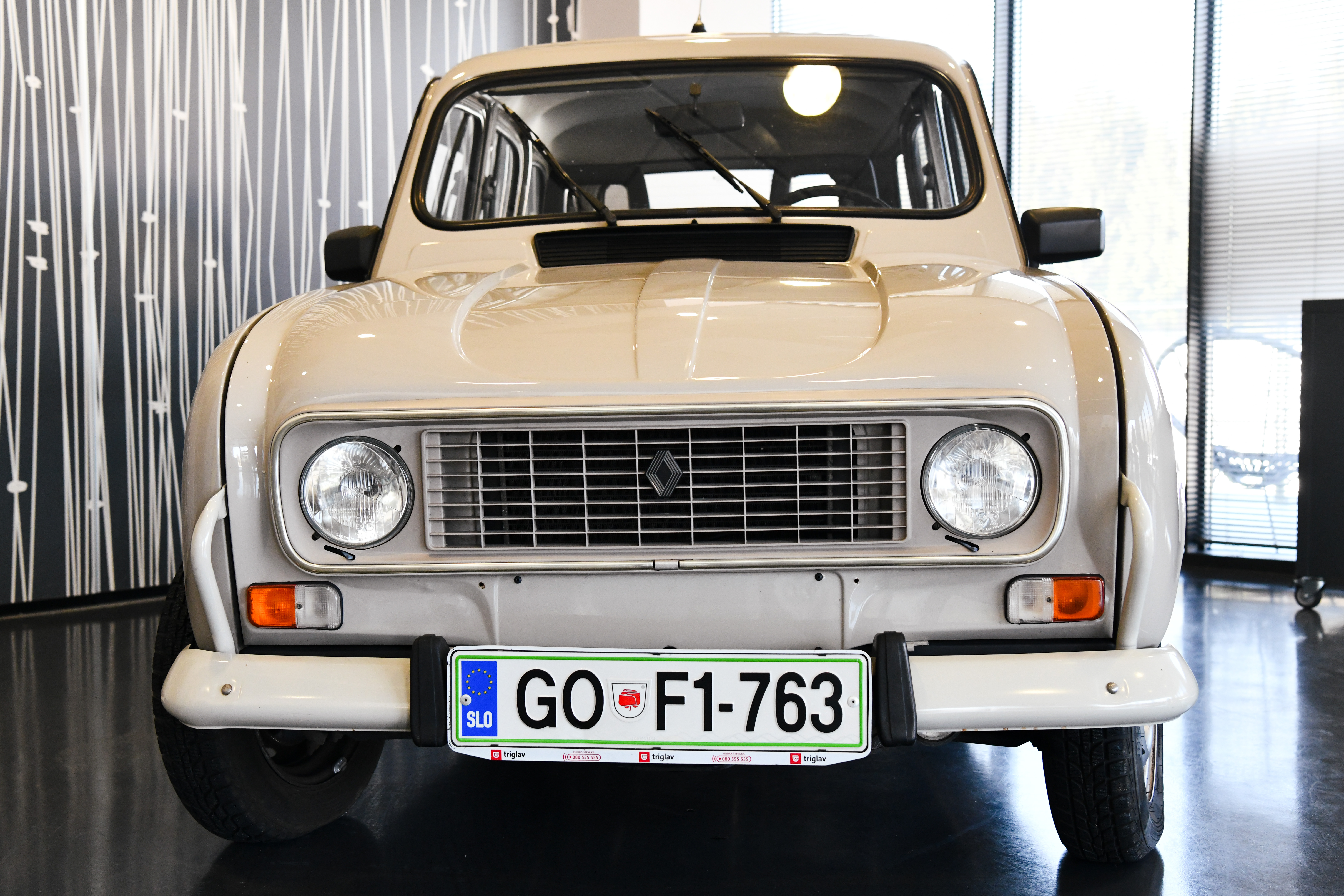 katrca, katra, Borut Pahor