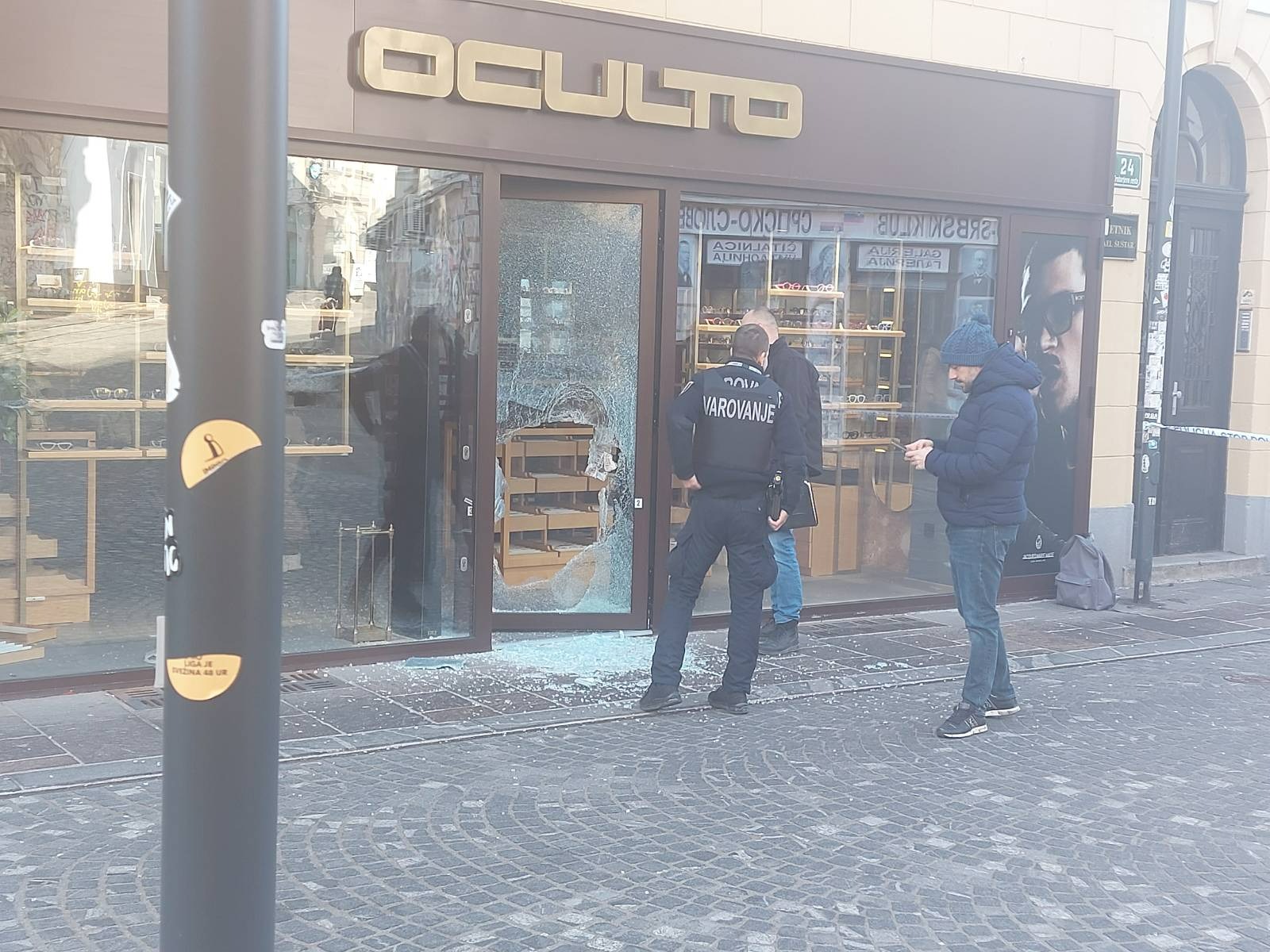 Policija, vlom, očala