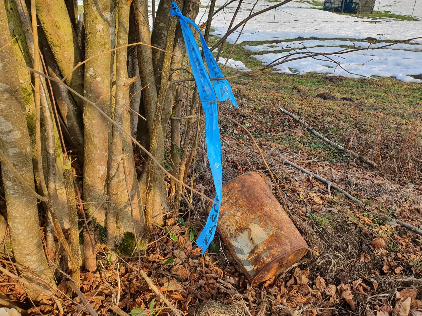Eksplozija v Vrhniki - predmeti v okolici