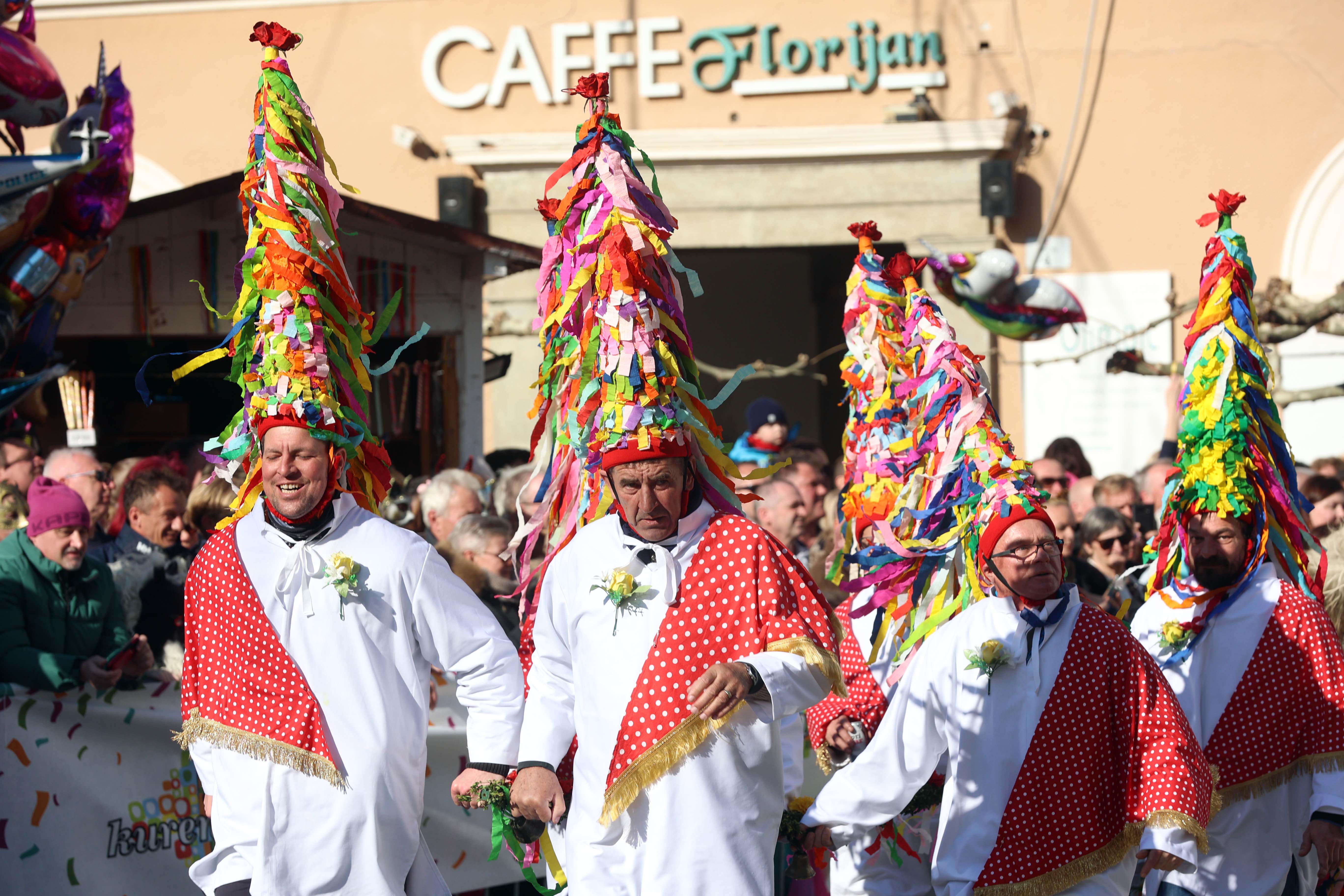 pustni karneval na Ptuju, pust, maškare, šeme