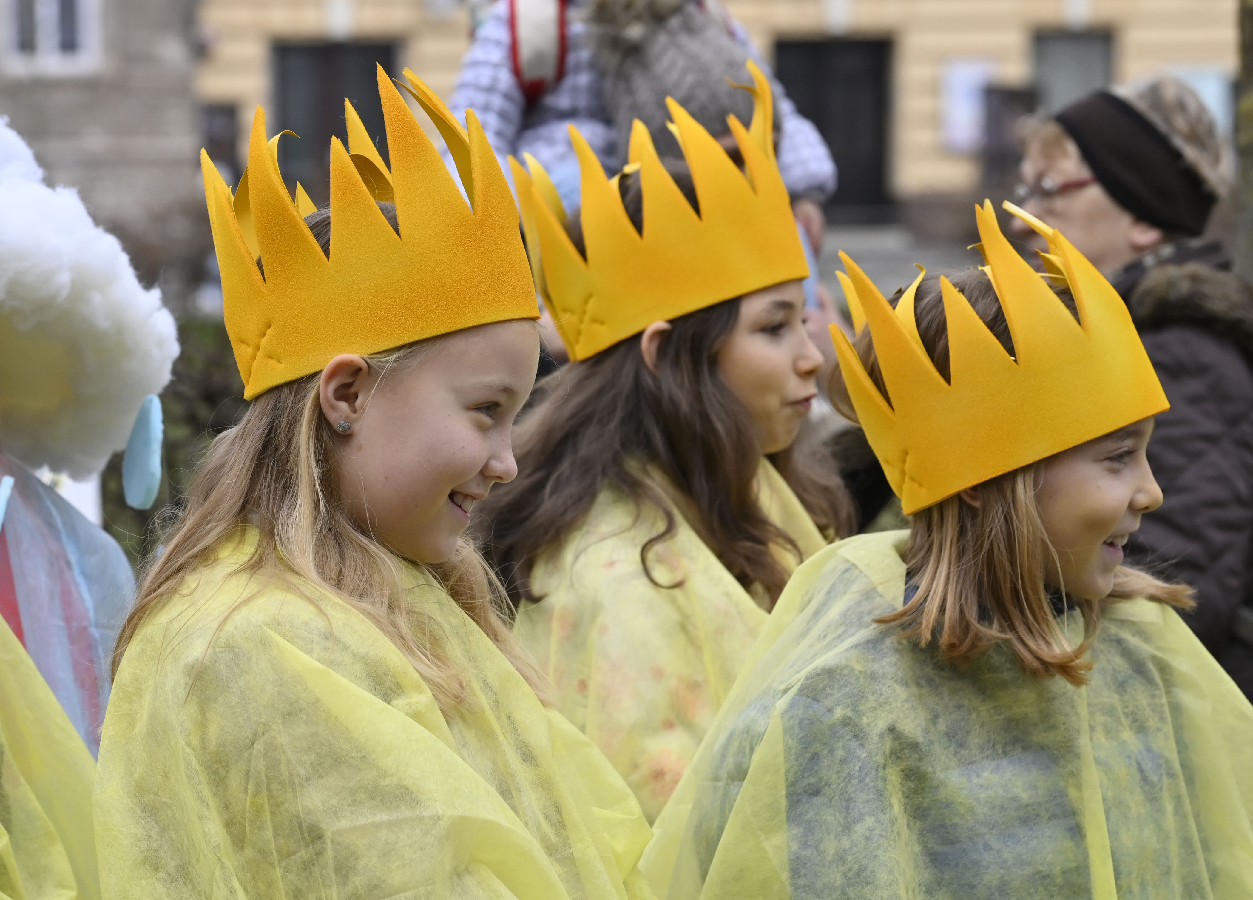 Zmajev karneval v Ljubljani, pust, šeme, maškare, povorka