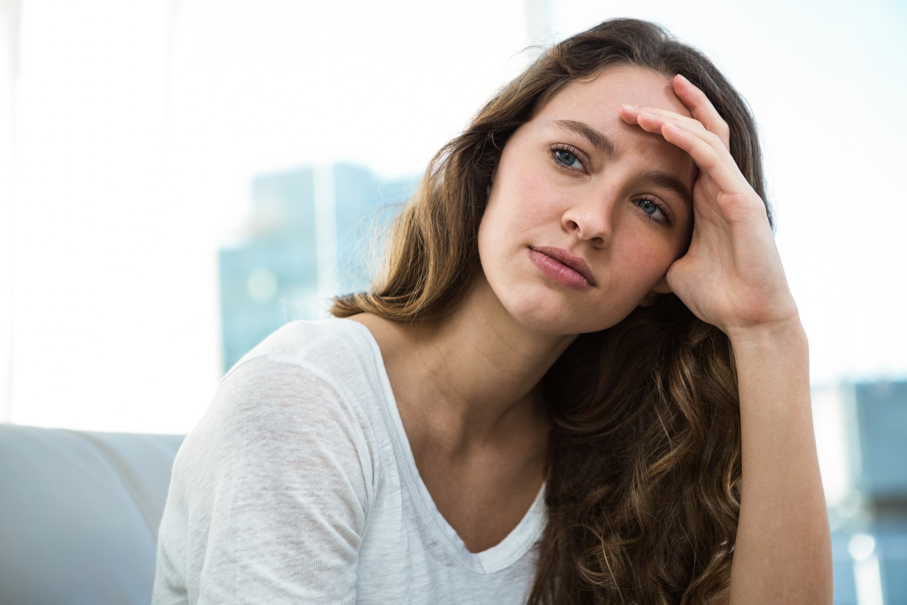 ženska, razmišljanje