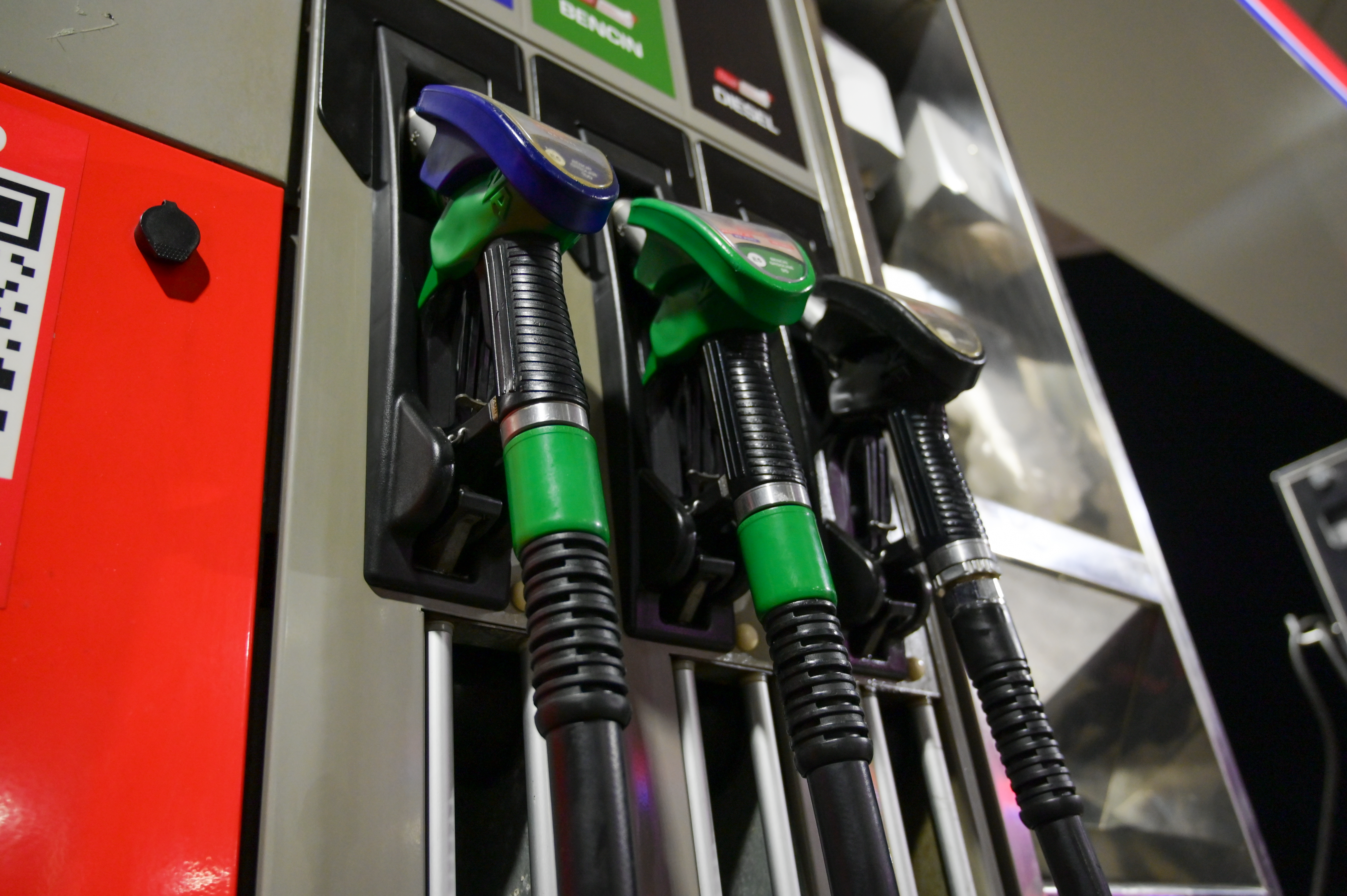 bencin, gorivo, črpalka, bencinska črpalka, Petrol