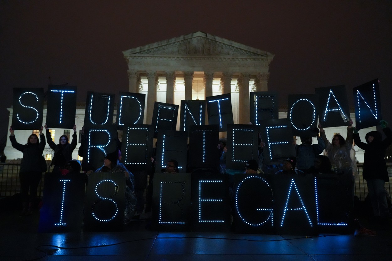 Ameriški študentski dolg