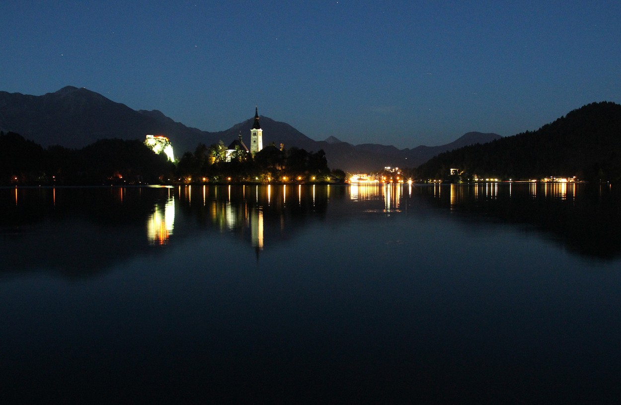 Bled ponoči