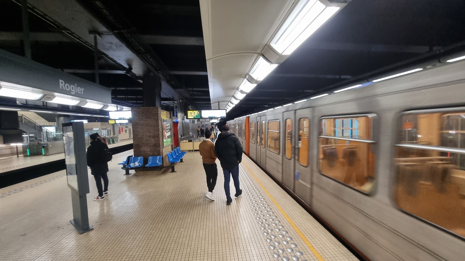 bruselj, podzemna železnica, postaja Rogier
