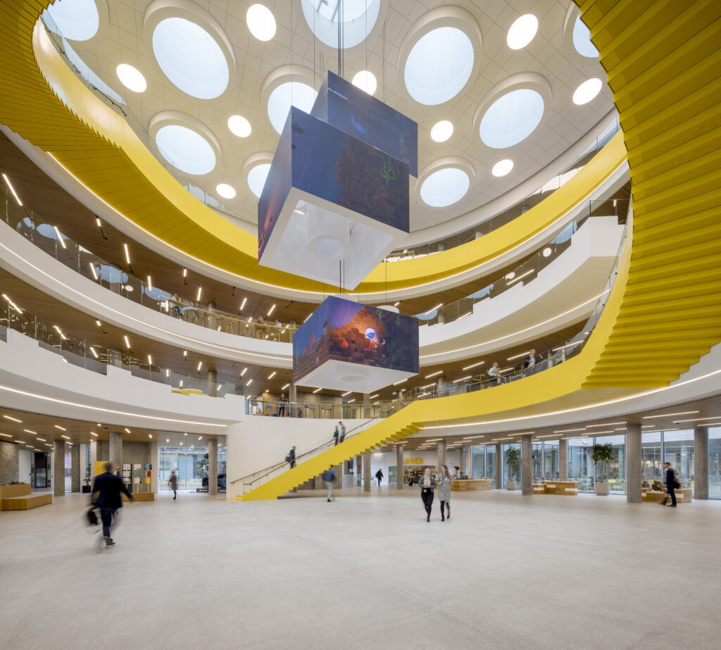 1678288741-LEGO_Campus-in-Billund-Picture-of-Atrium-1024x923.jpg