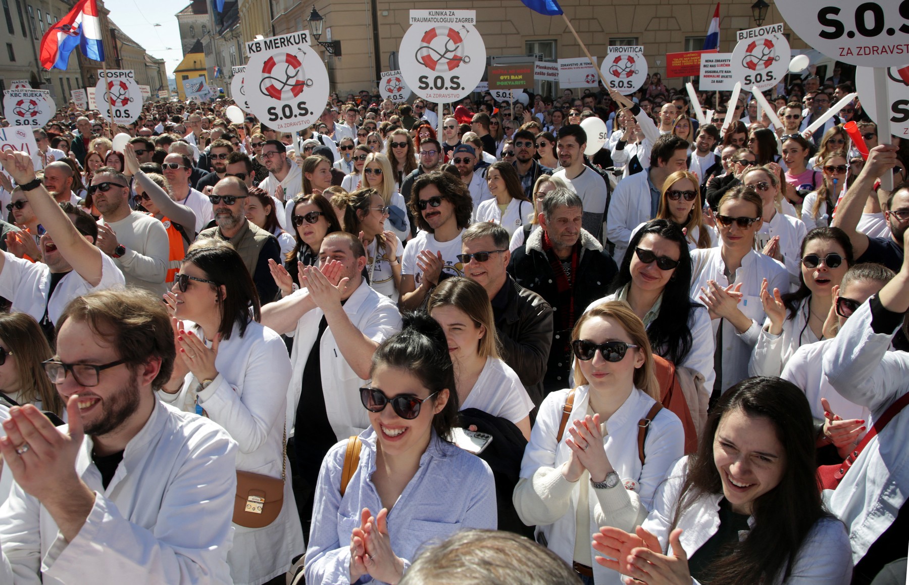 Zagreb protest zdravnikov