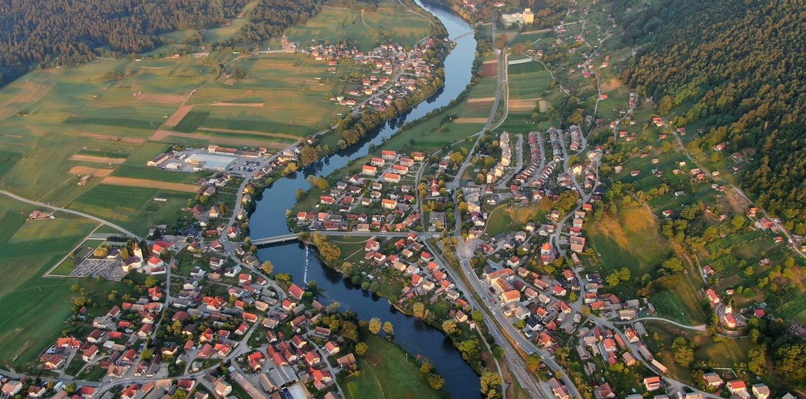 občina straža