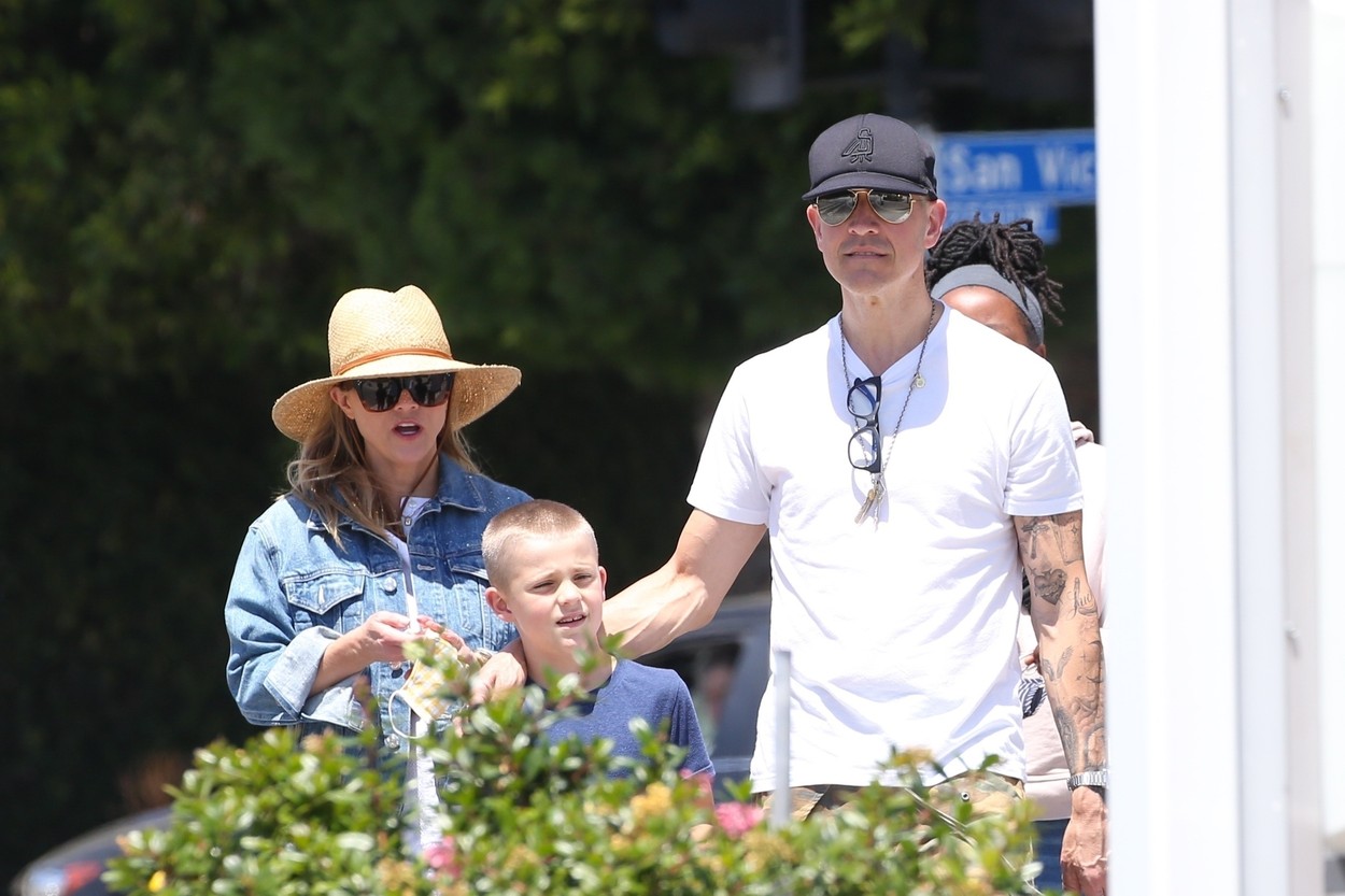 Reese Witherspoon, Jim Toth