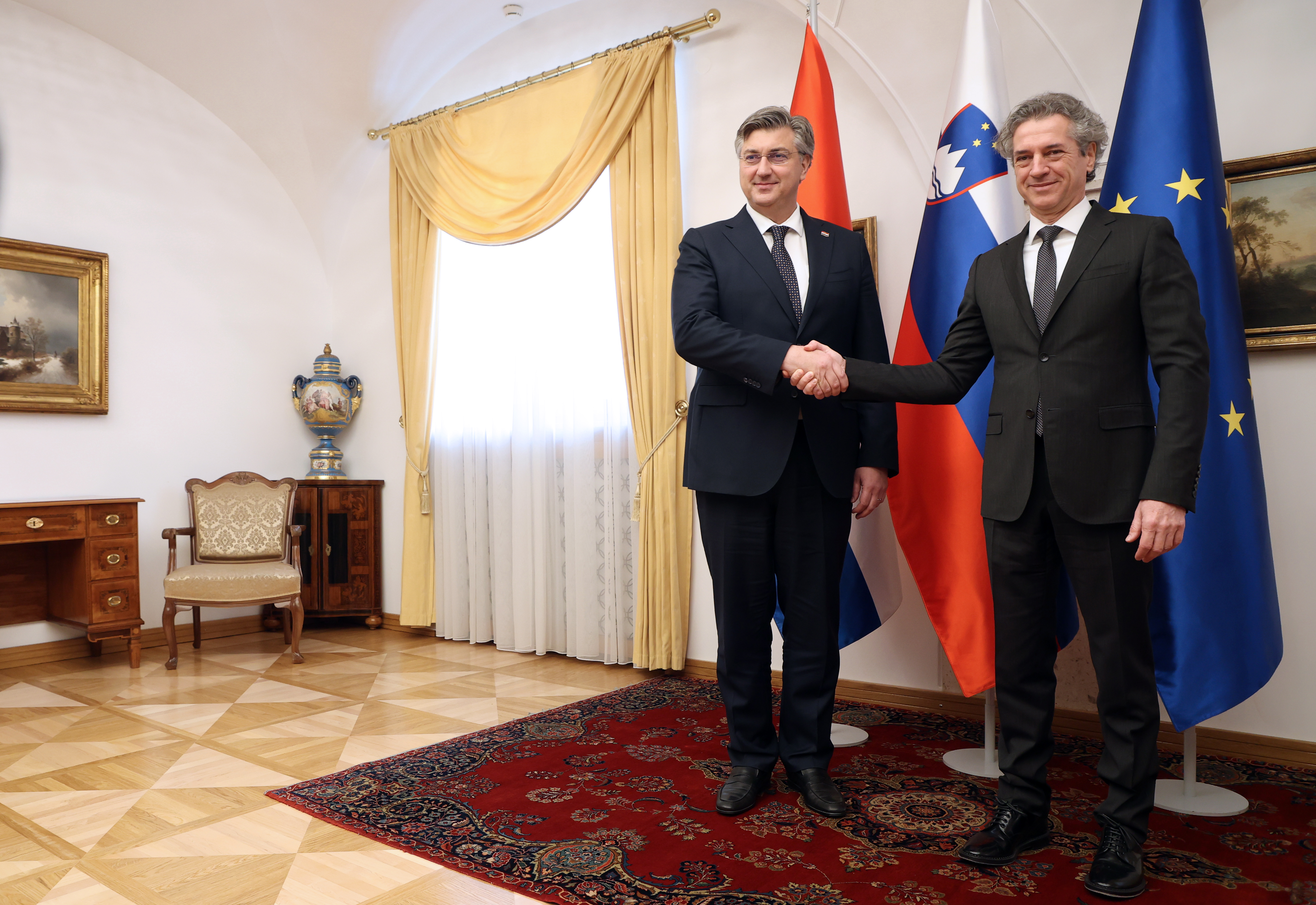 Andrej Plenković in Robert Golob