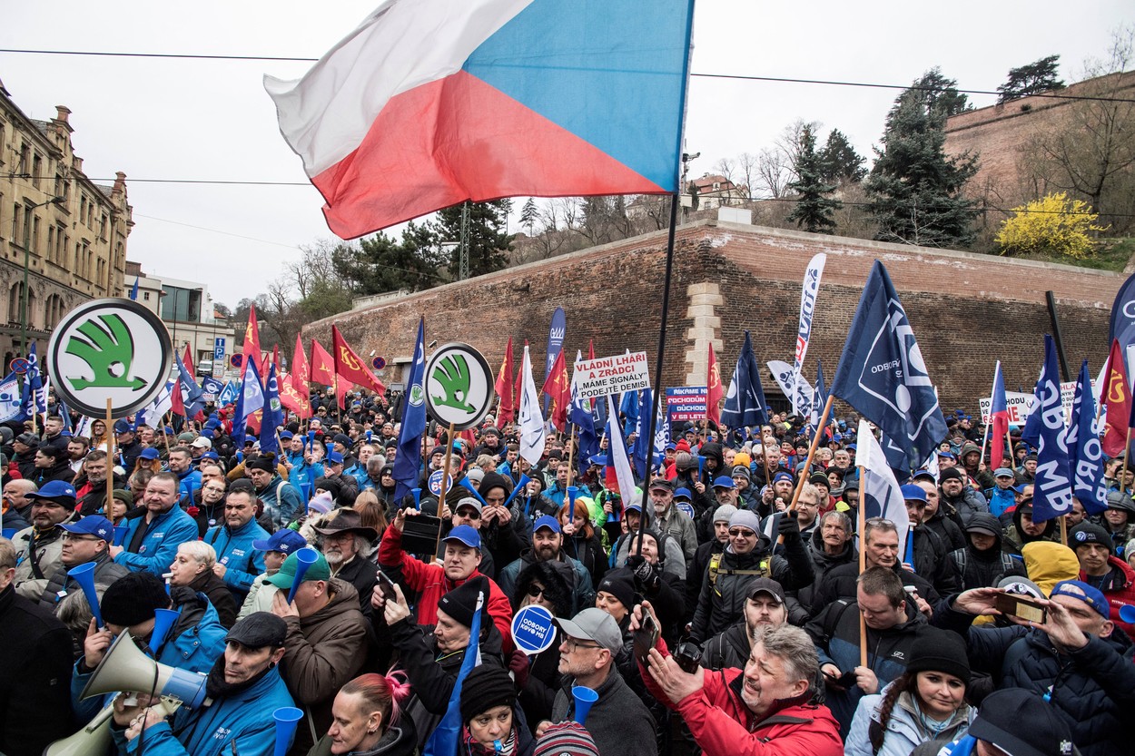 češka,protest,upokojitev,starost