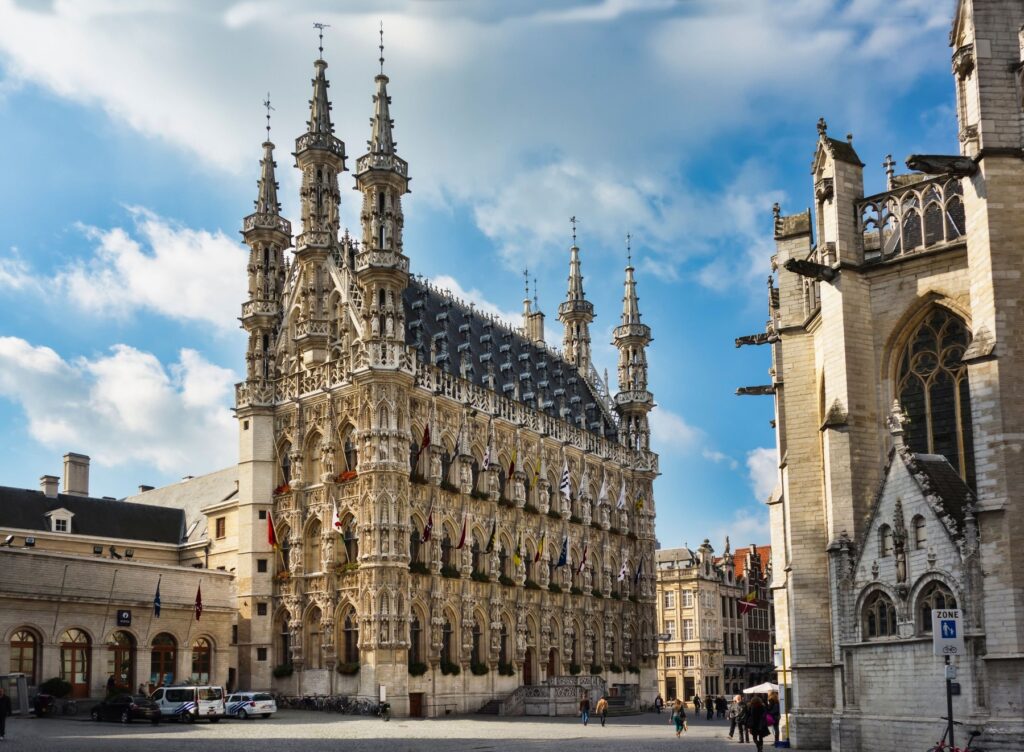 1680512242-Stadhuis-Leuven-1024x752.jpg