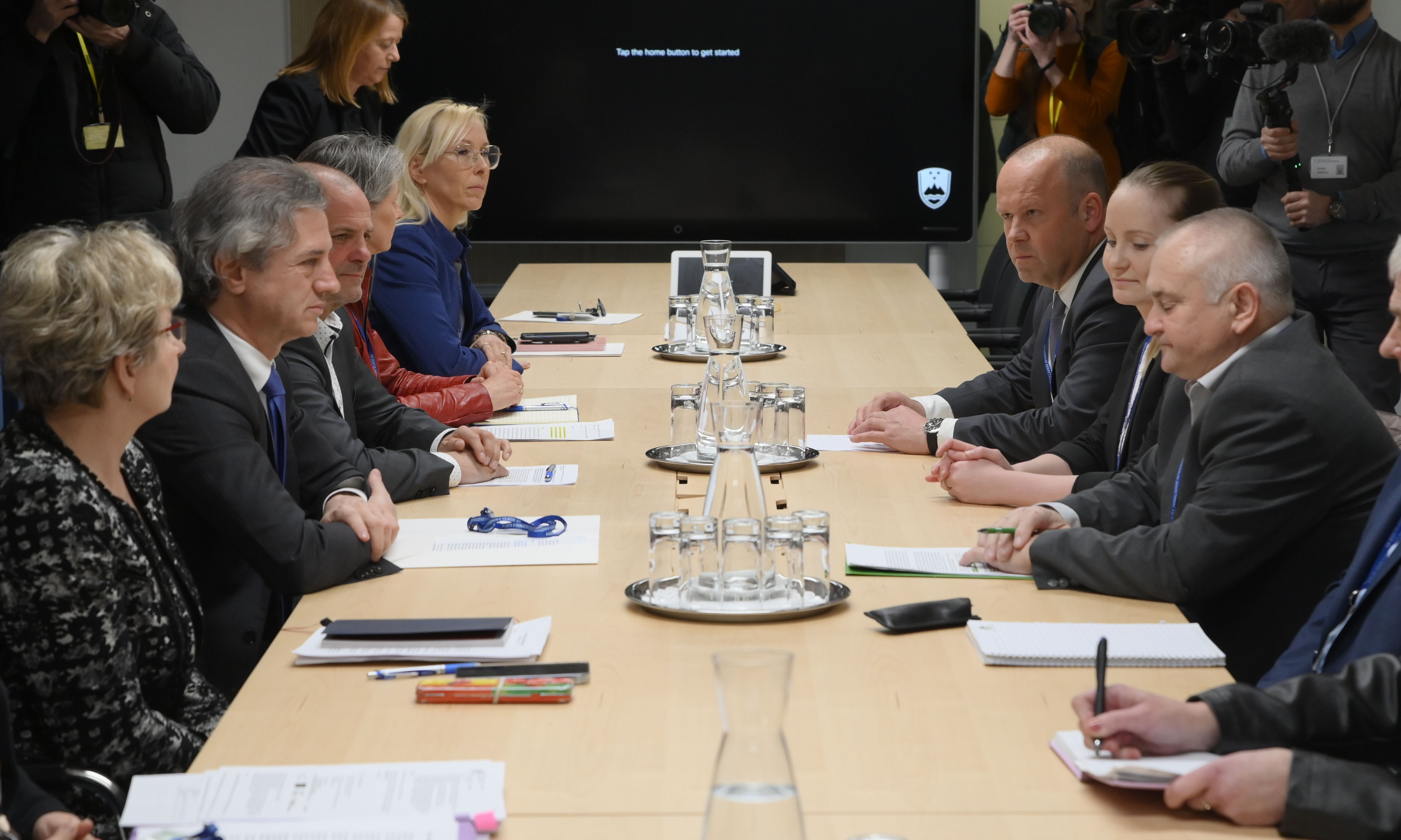 Golob  srečanje s predstavniki nevladnih organizacij s področja kmetijstva