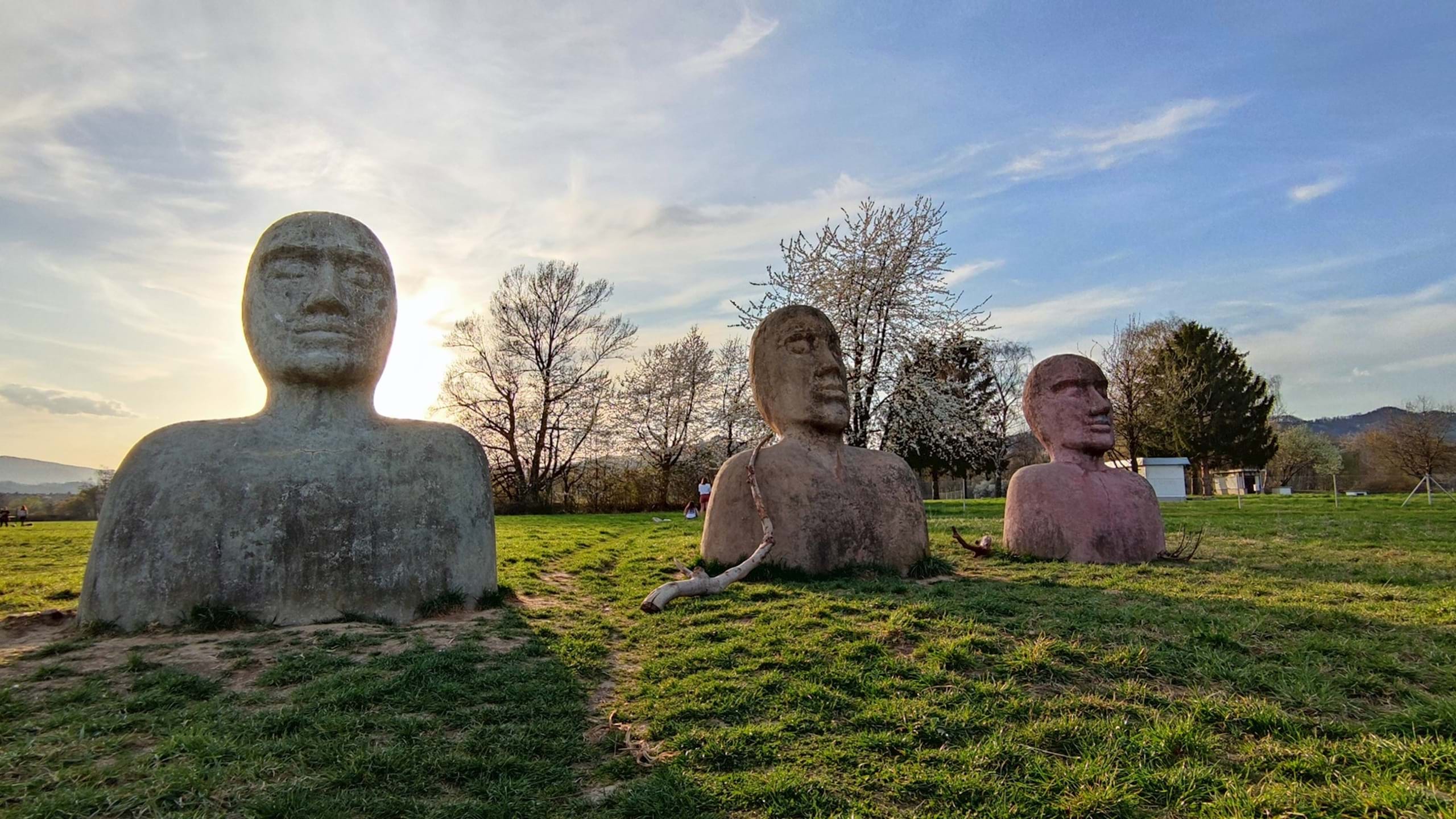 Trije angeli, Maribor